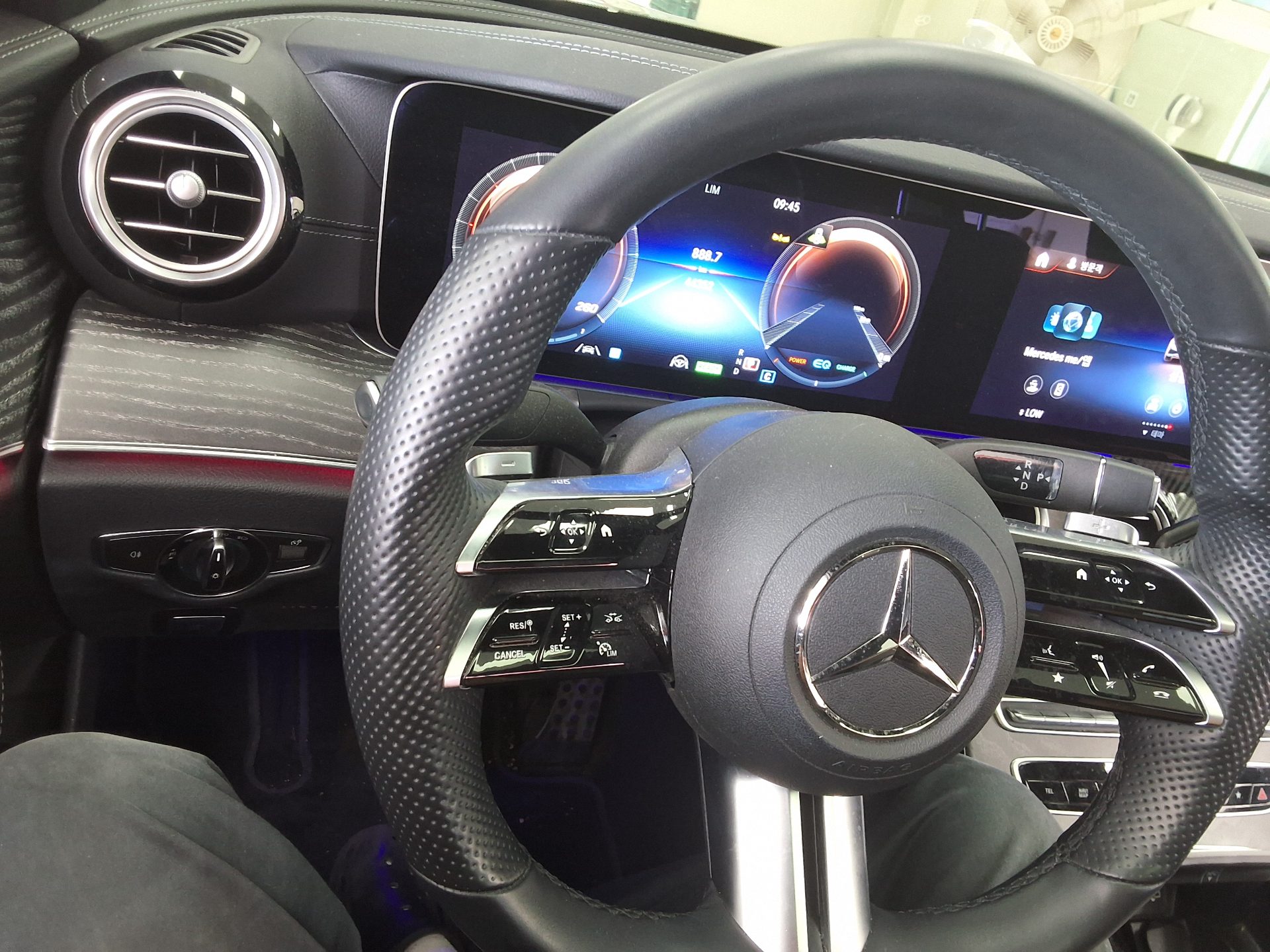 2022 - mercedes-benz e350