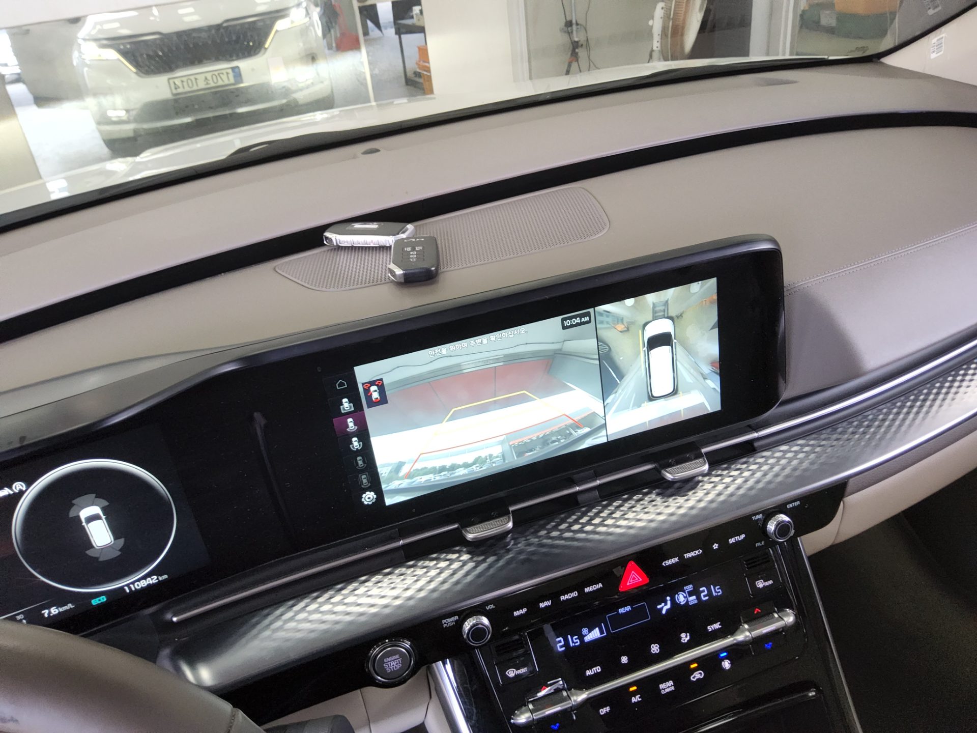 2022 - kia carnival