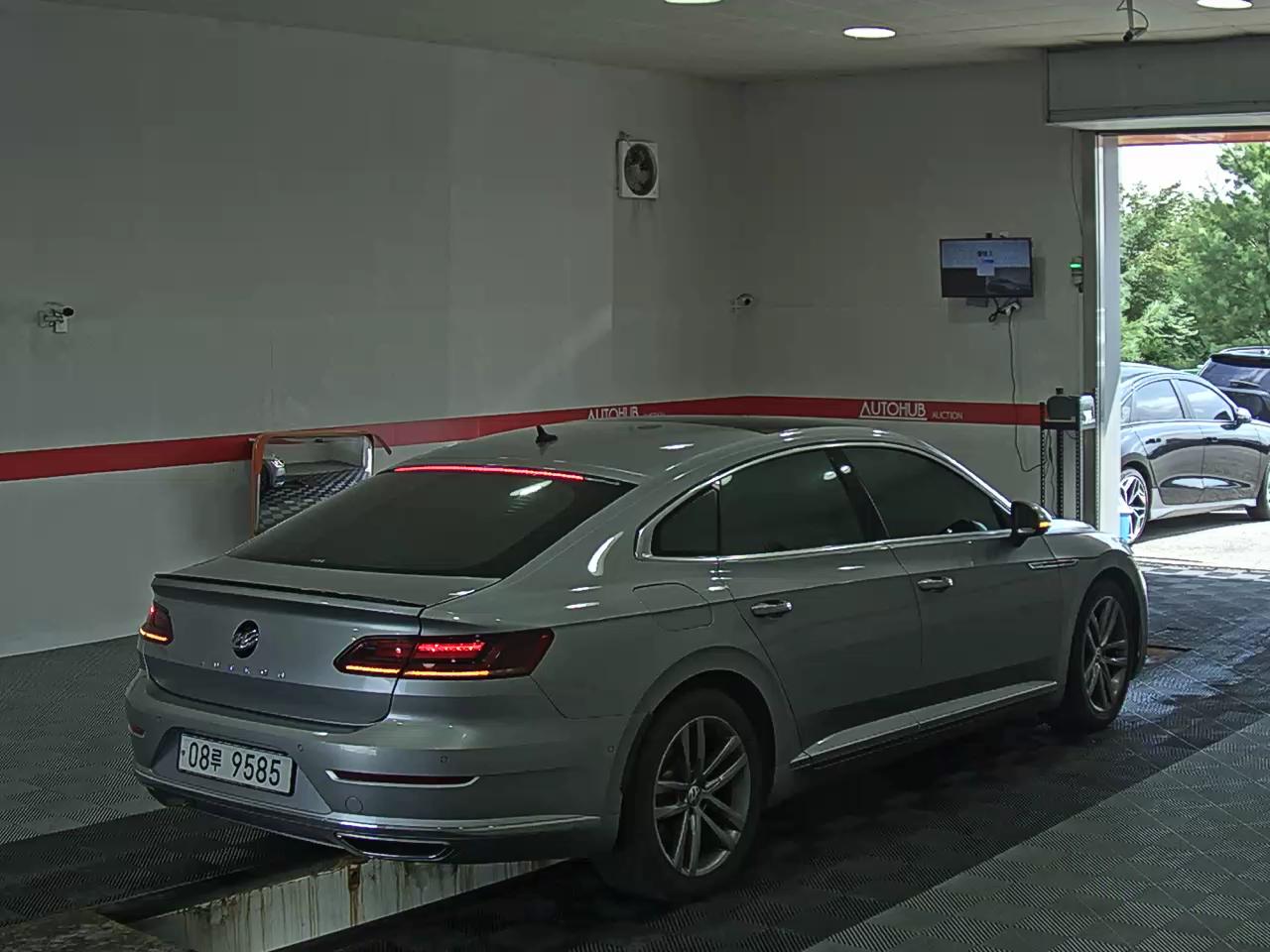 2019 - volkswagen arteon