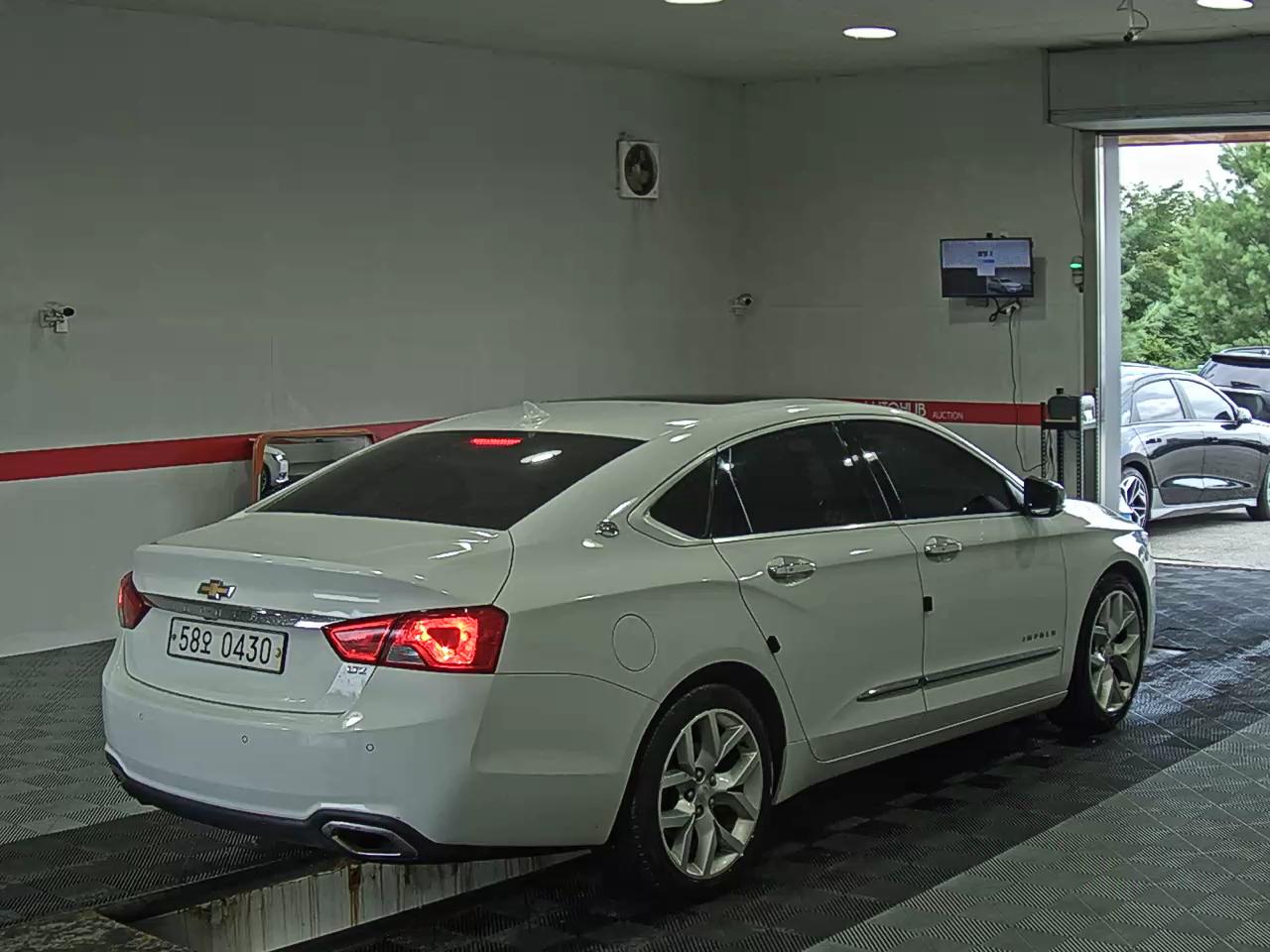 2016 - chevrolet impala