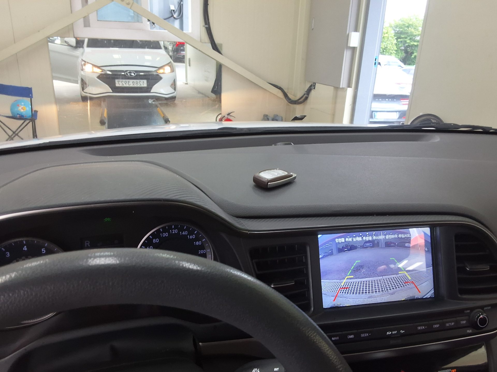 2020 - hyundai avante