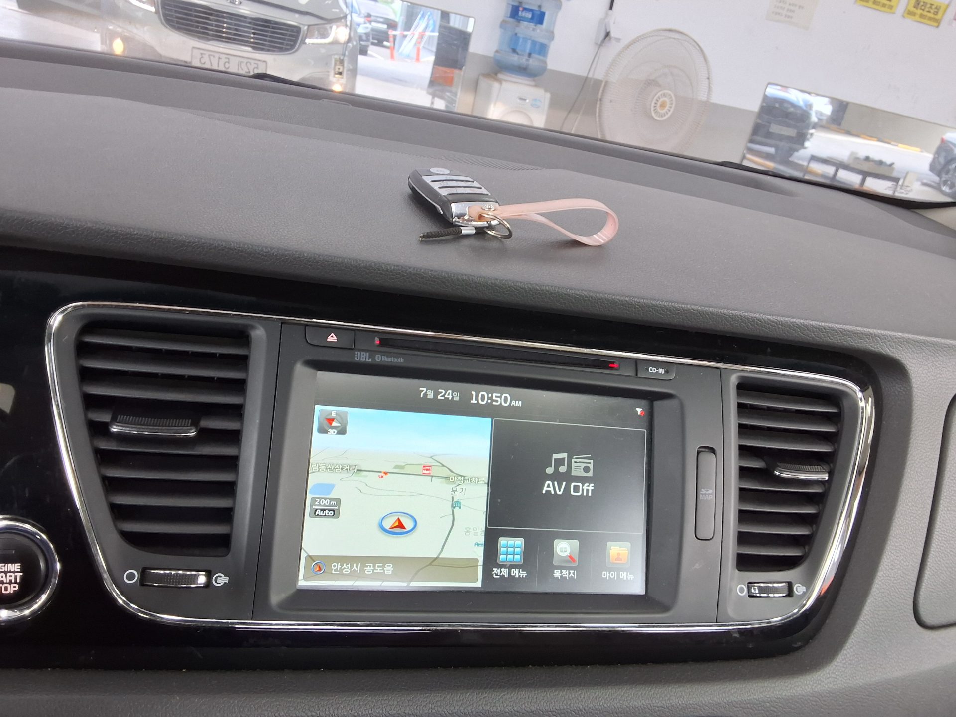 2017 - kia carnival