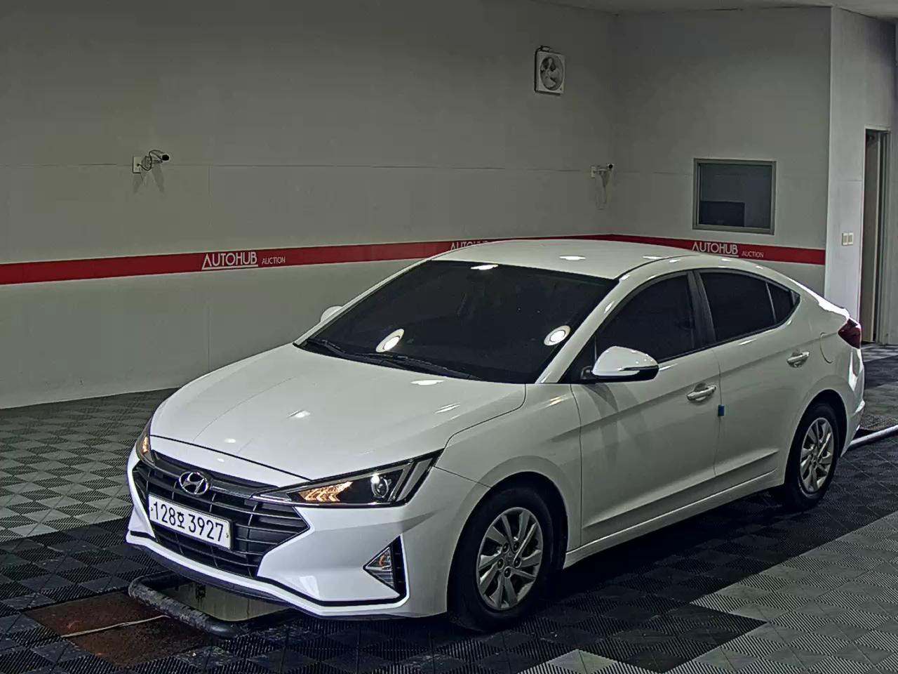 2020 - hyundai avante