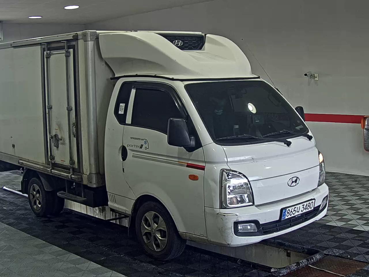 2023 - hyundai truck