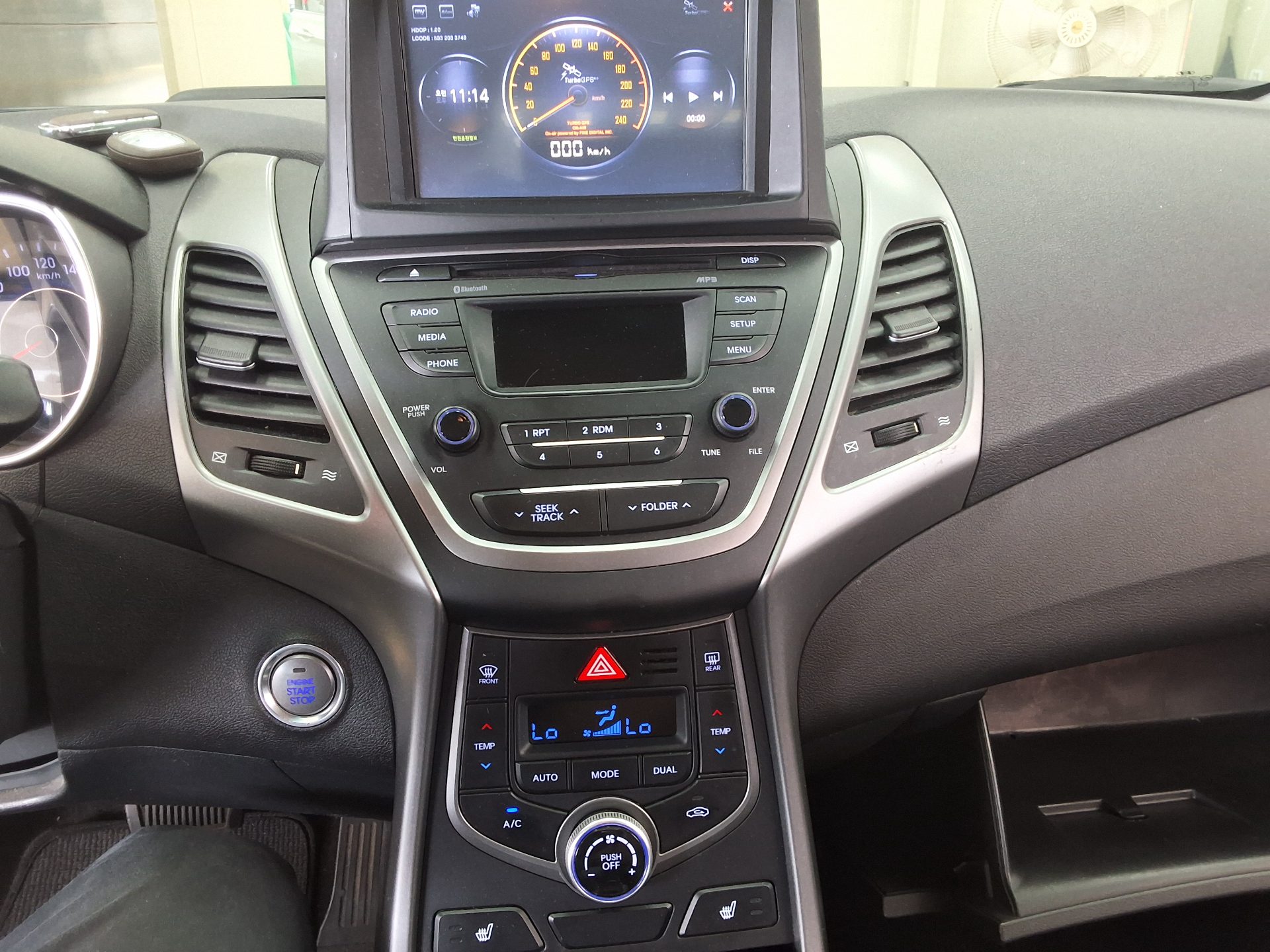 2014 - hyundai avante