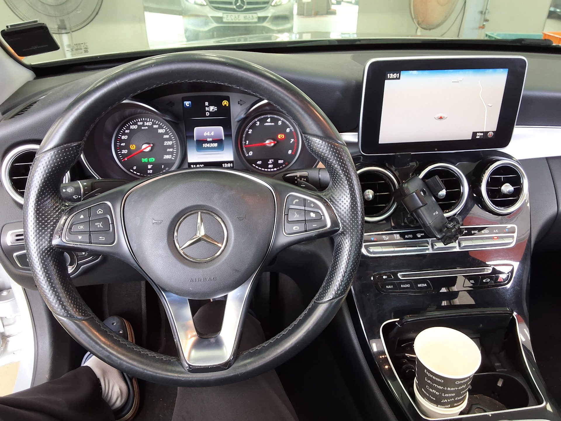 2015 - mercedes-benz c200