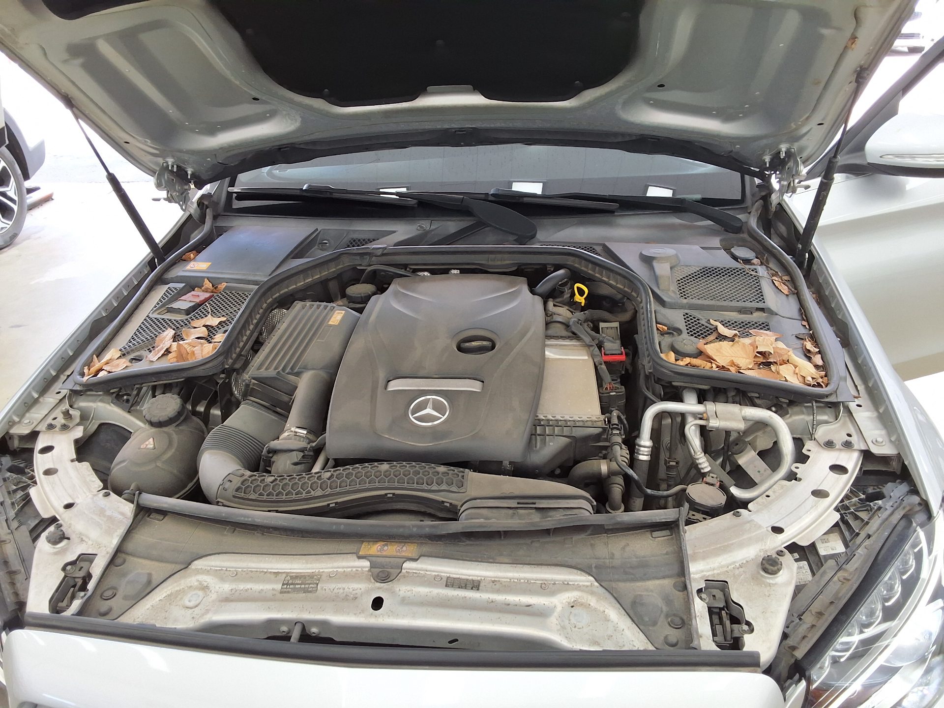 2015 - mercedes-benz c200