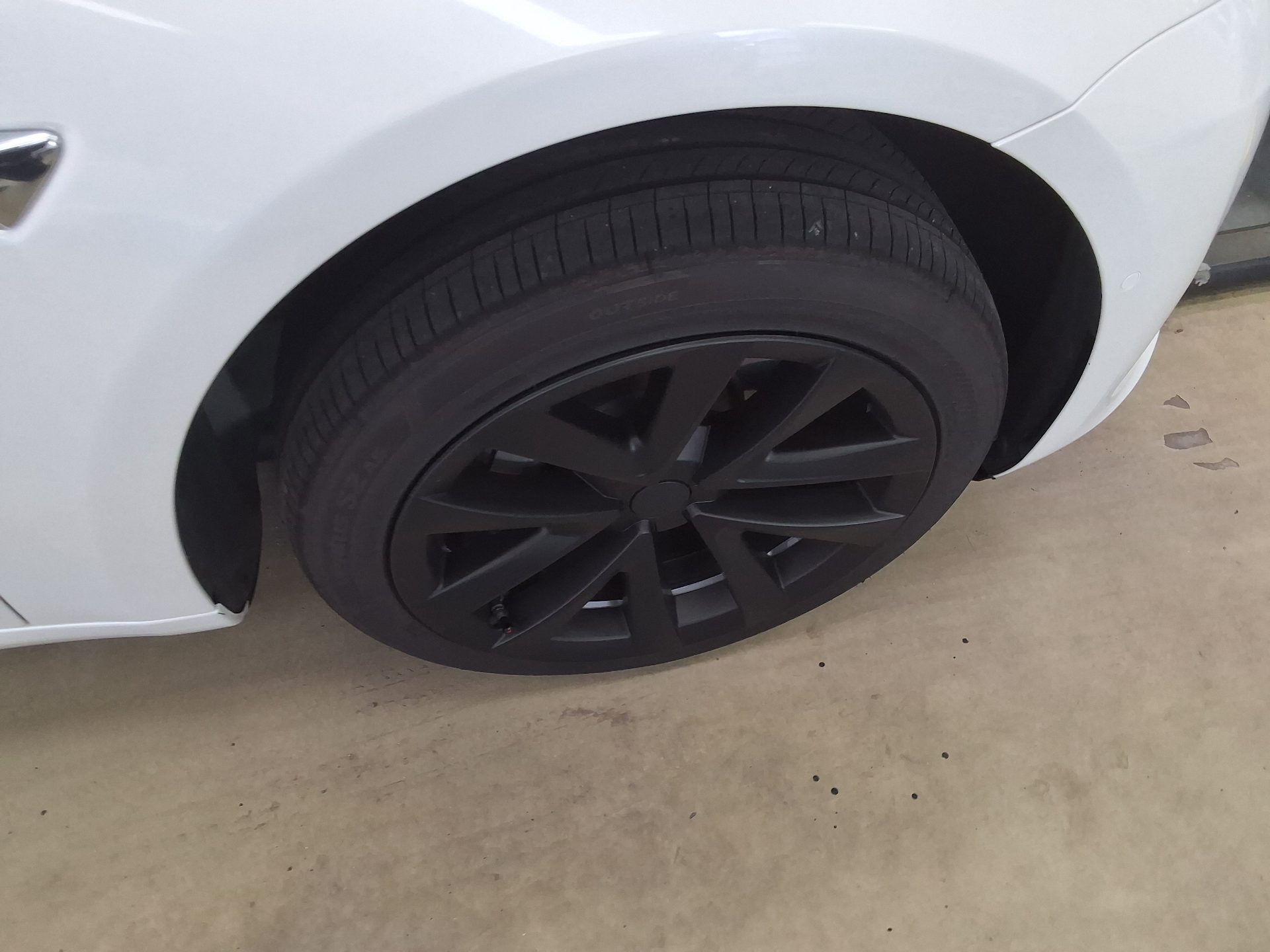 2020 - tesla model 3