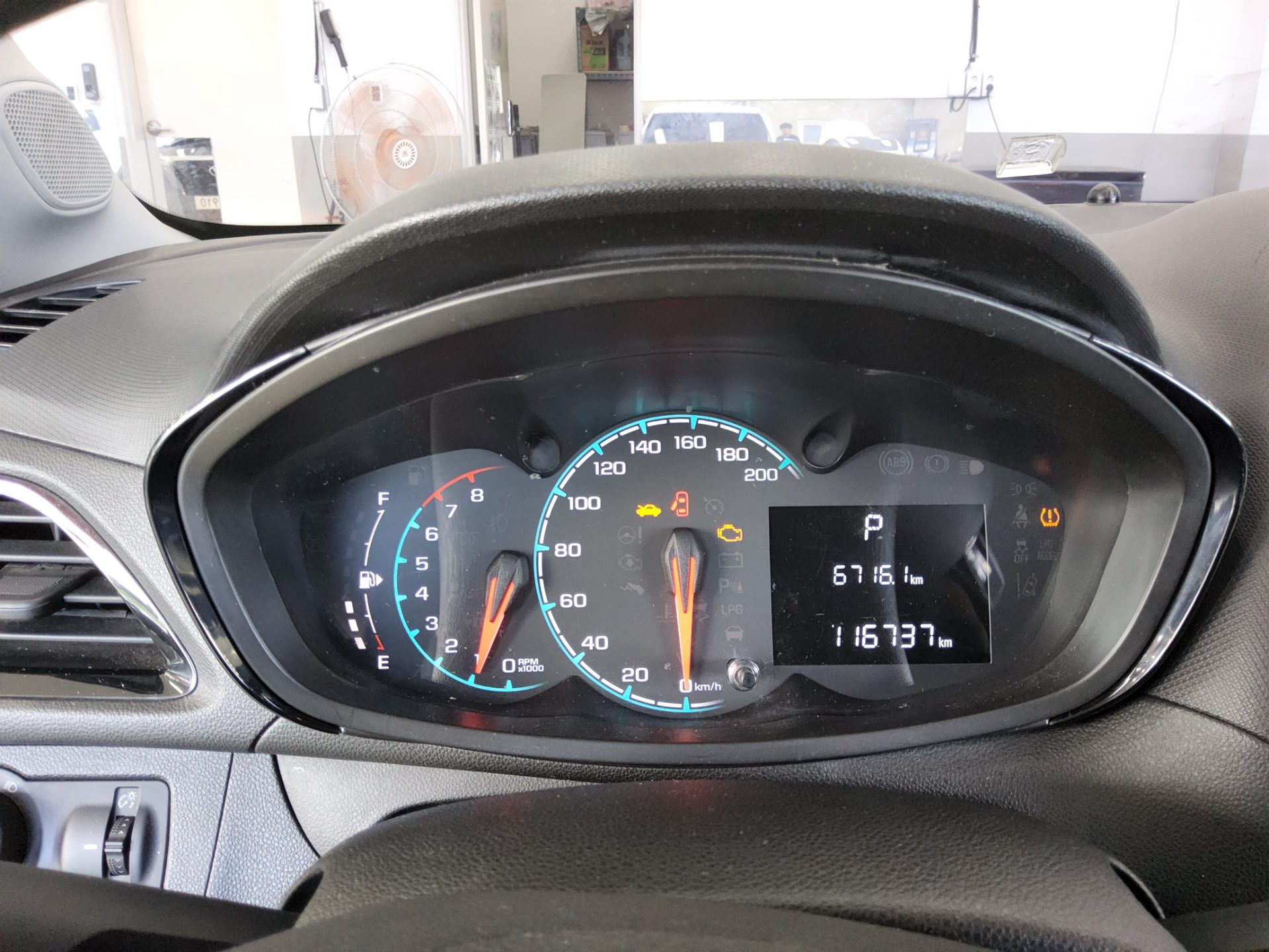 2016 - chevrolet spark