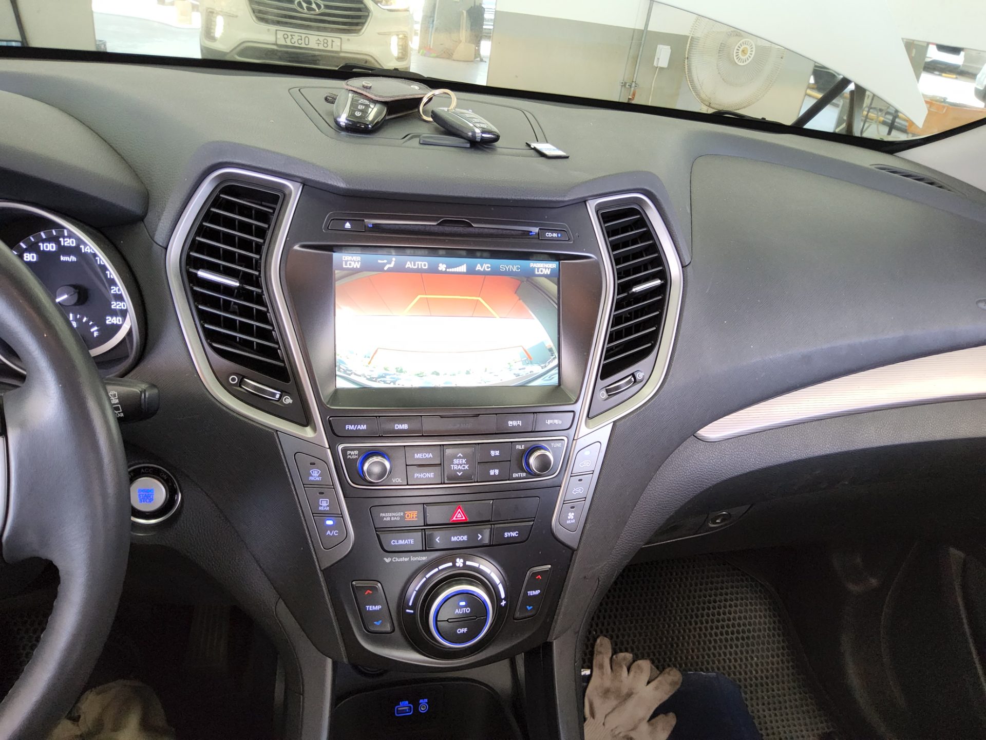 2016 - hyundai maxcruz