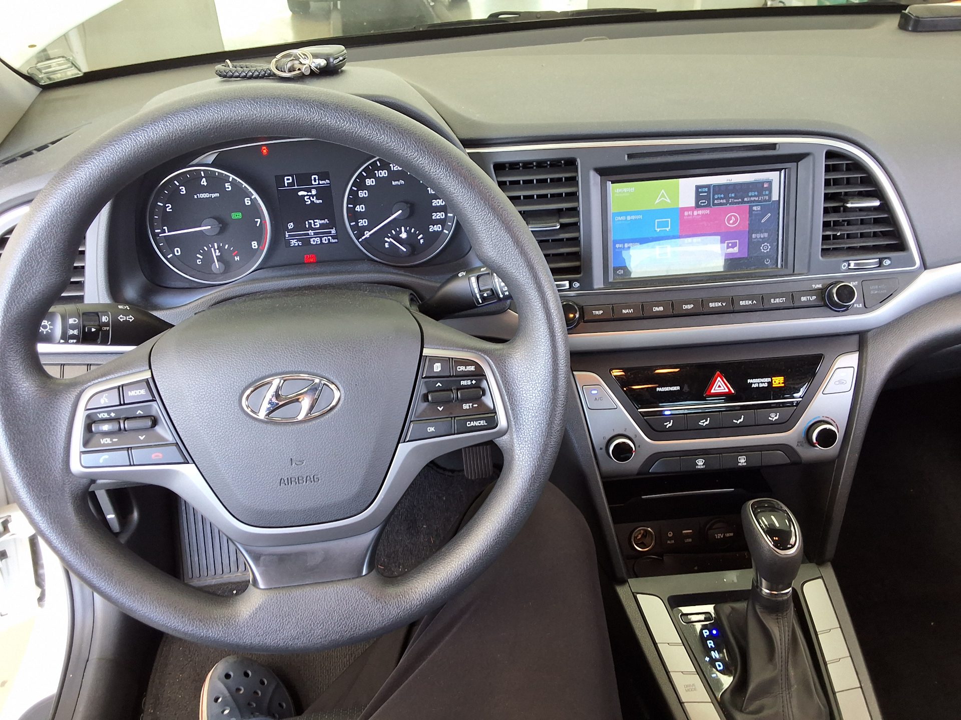 2016 - hyundai avante