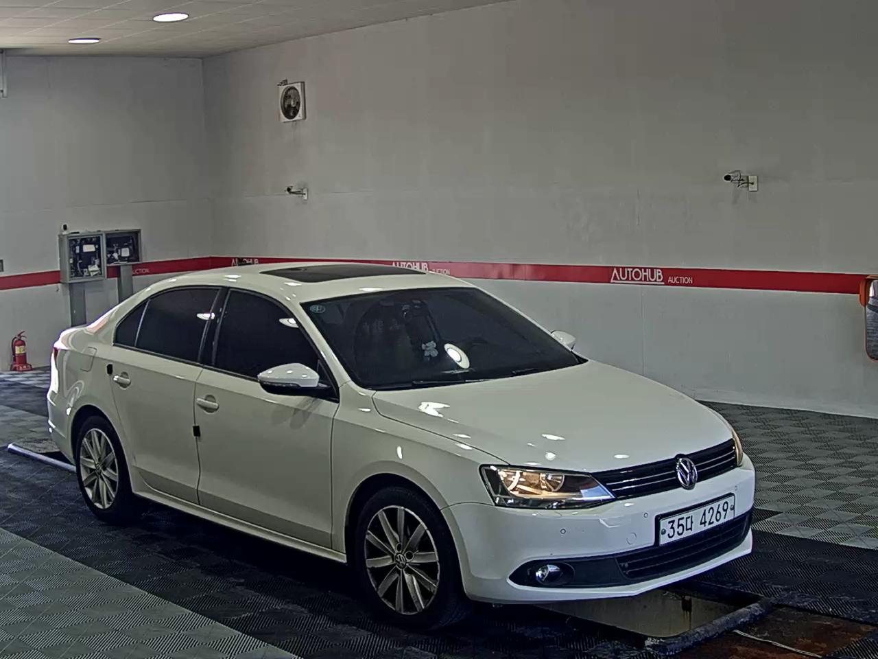 2013 - volkswagen jetta