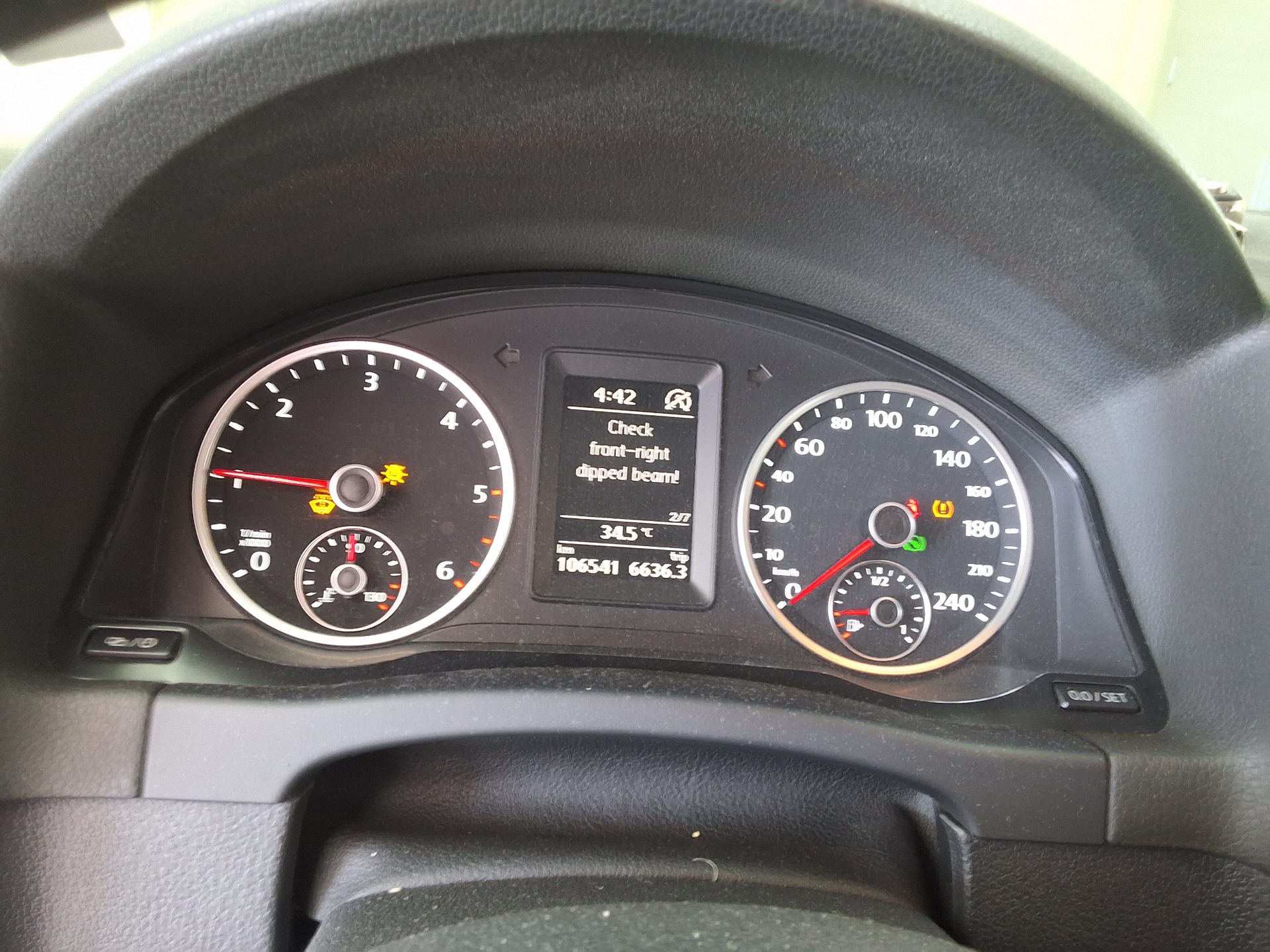 2014 - volkswagen tiguan
