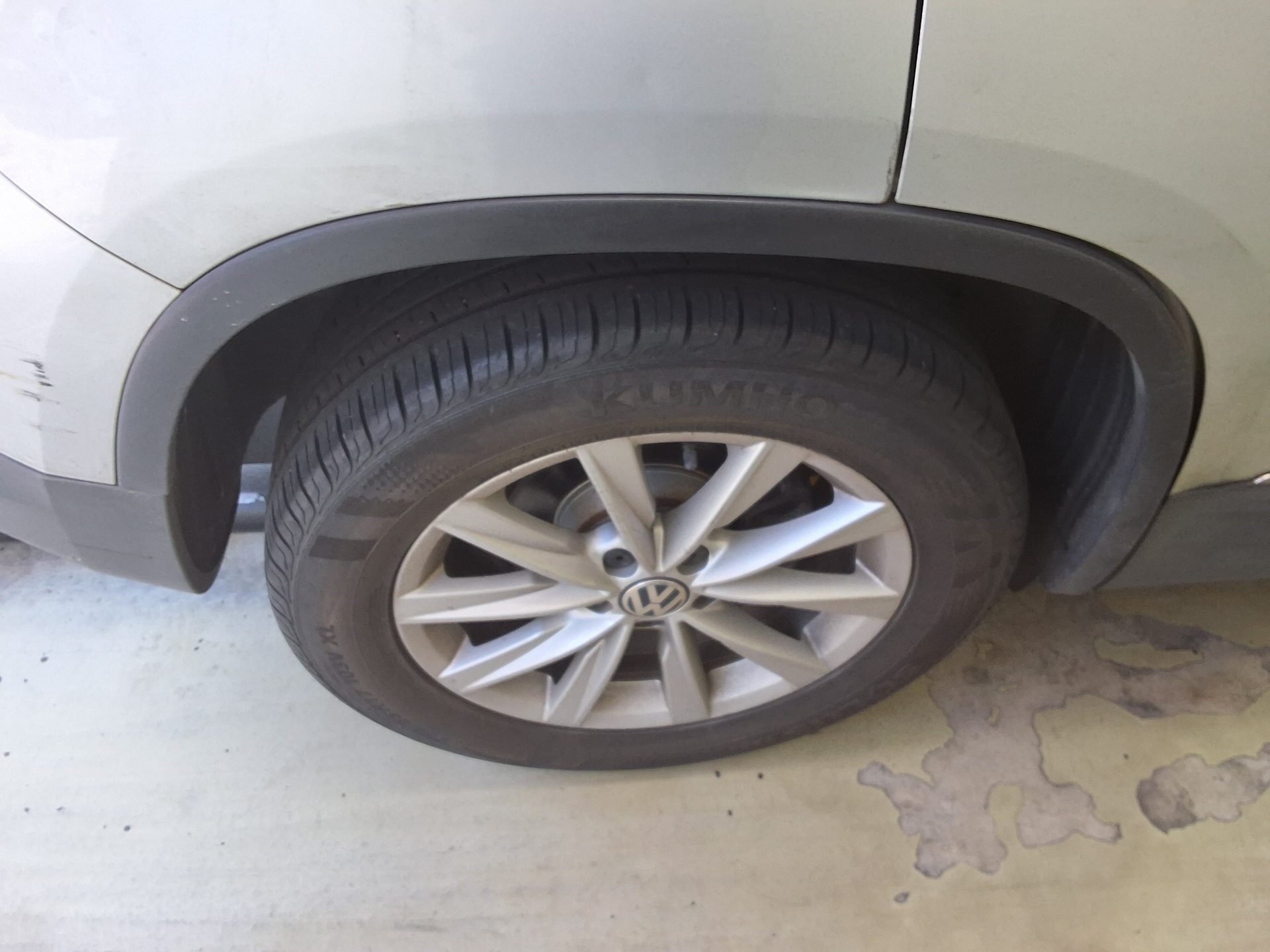2014 - volkswagen tiguan