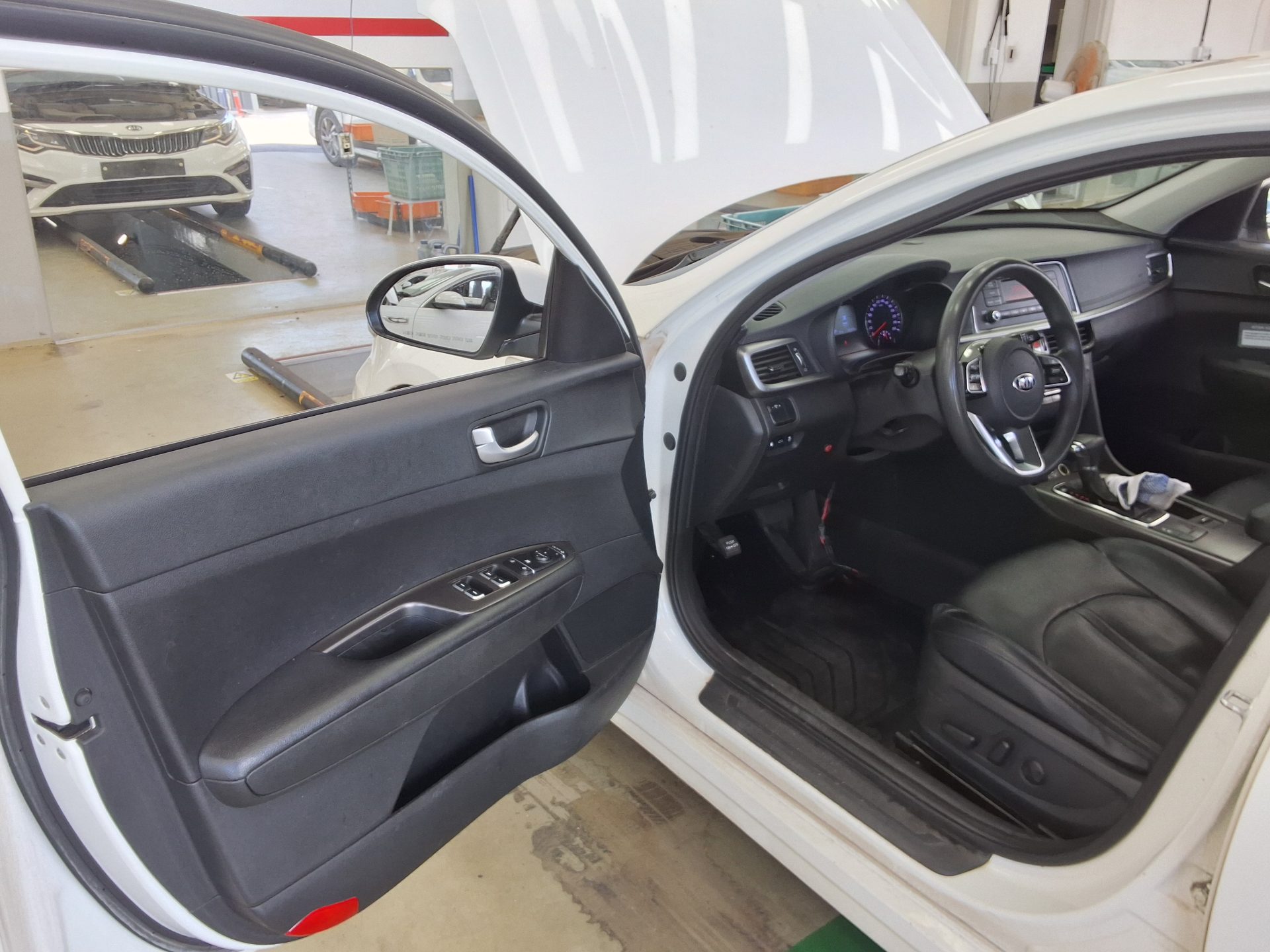 2021 - kia k5