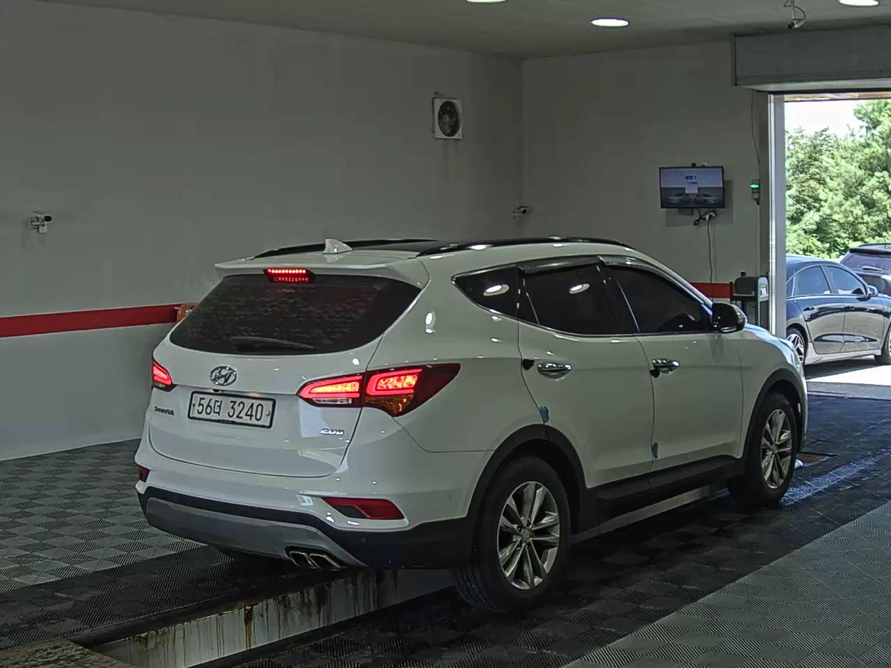 2018 - hyundai santa fe