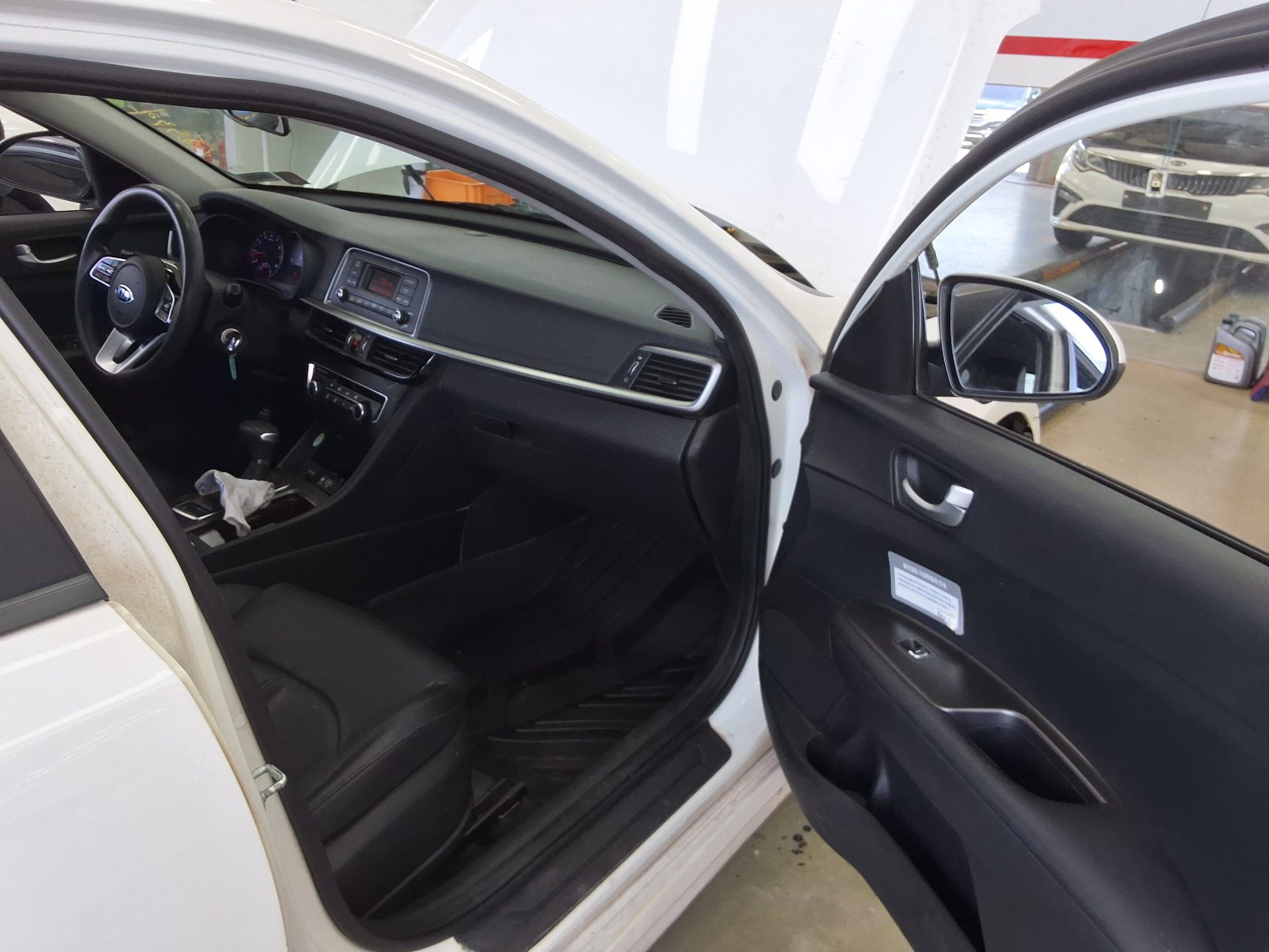 2021 - kia k5