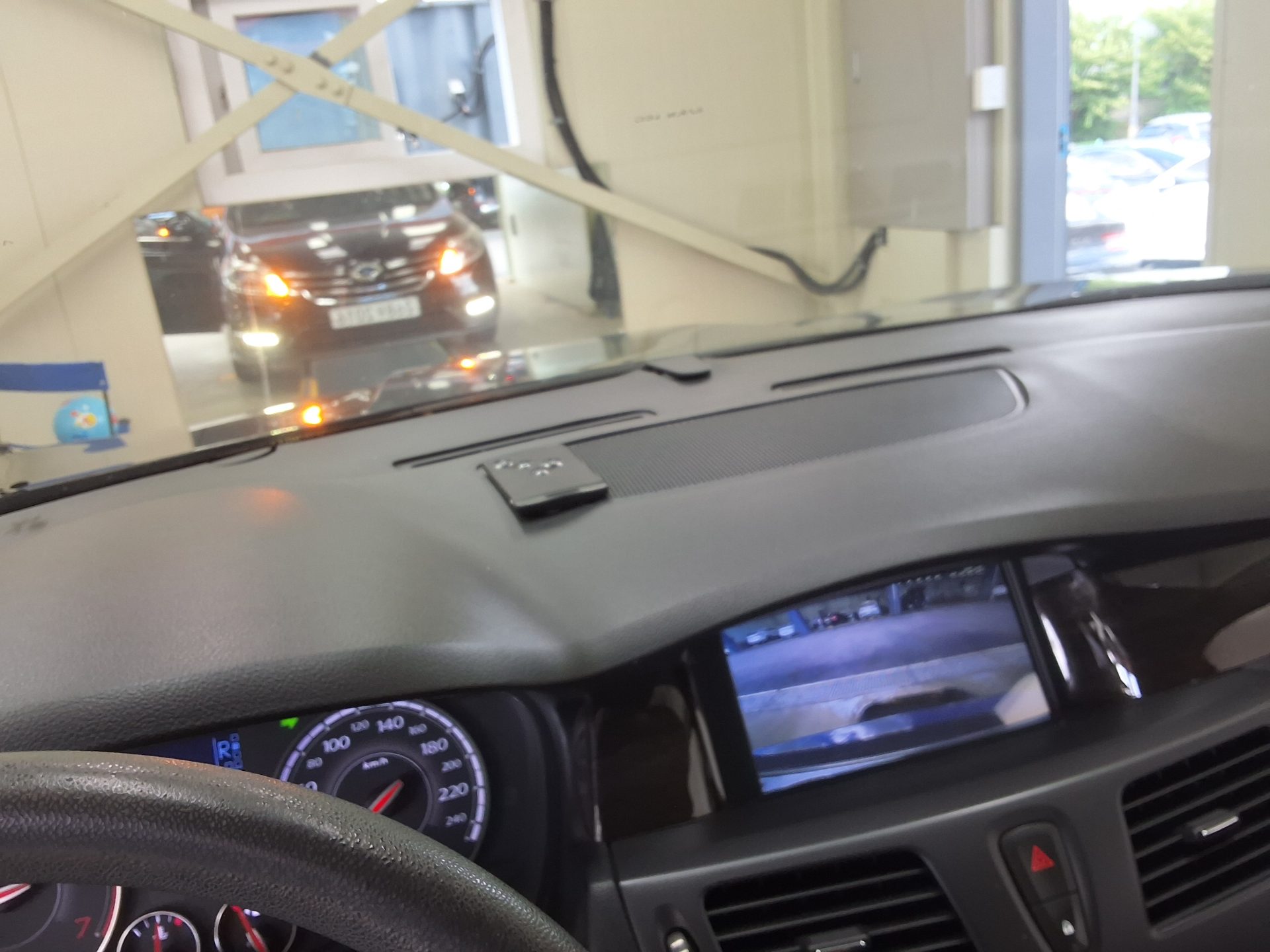 2017 - renault sm5