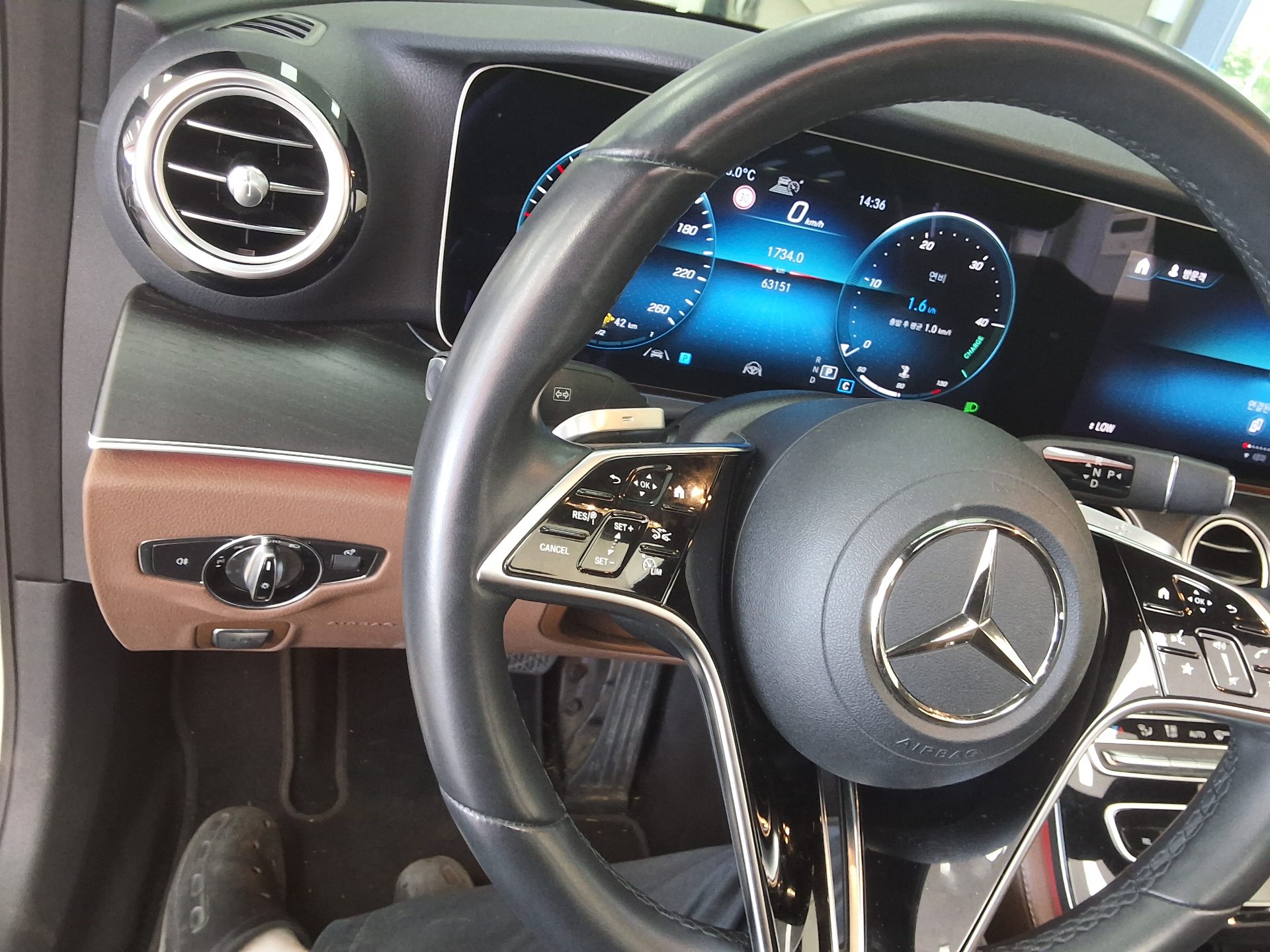 مرسيدس بنز E Class (5Th Gen) E250 Avantgarde 2023 E250