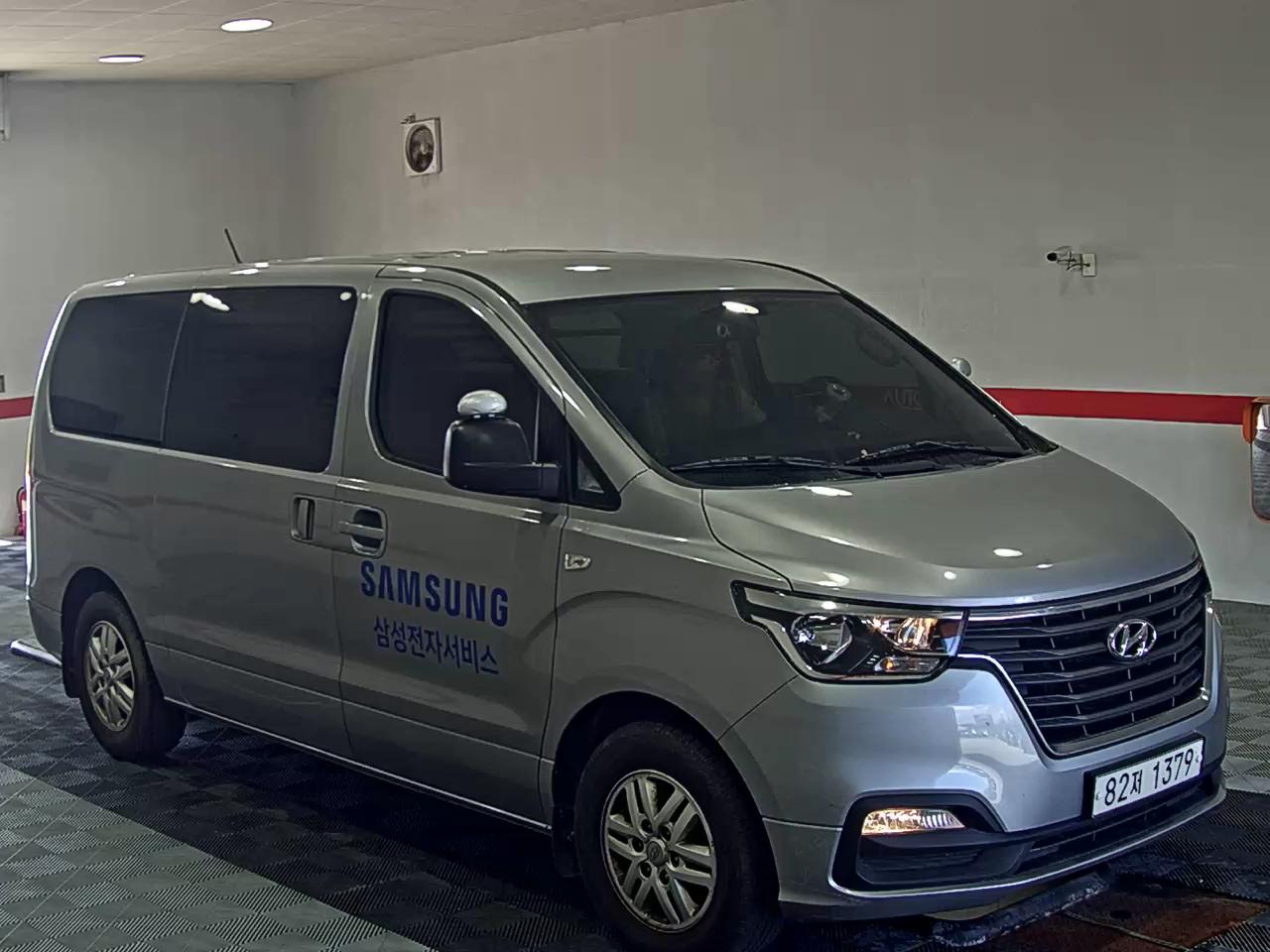 2021 - hyundai grand starex
