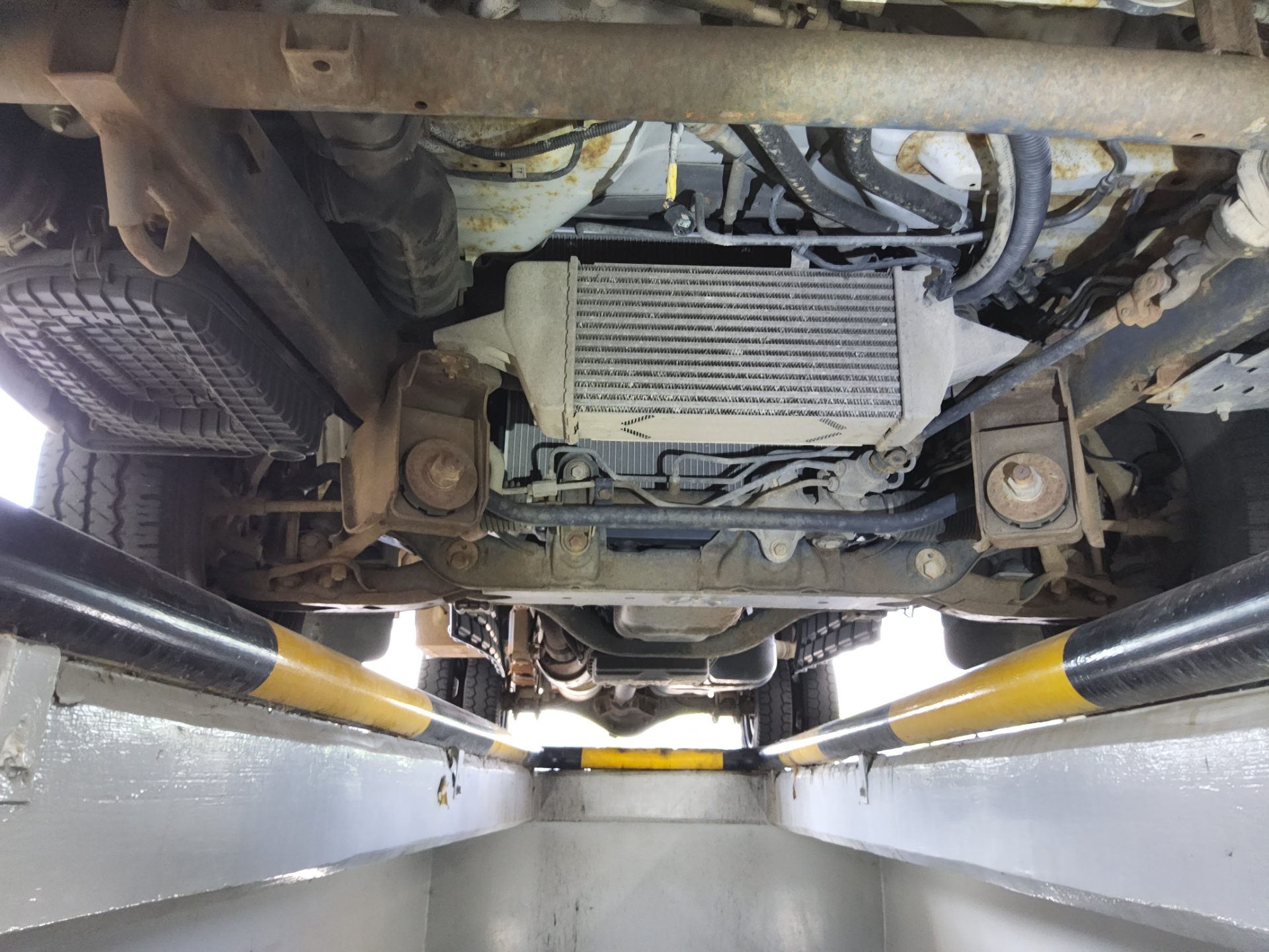 2016 - hyundai truck