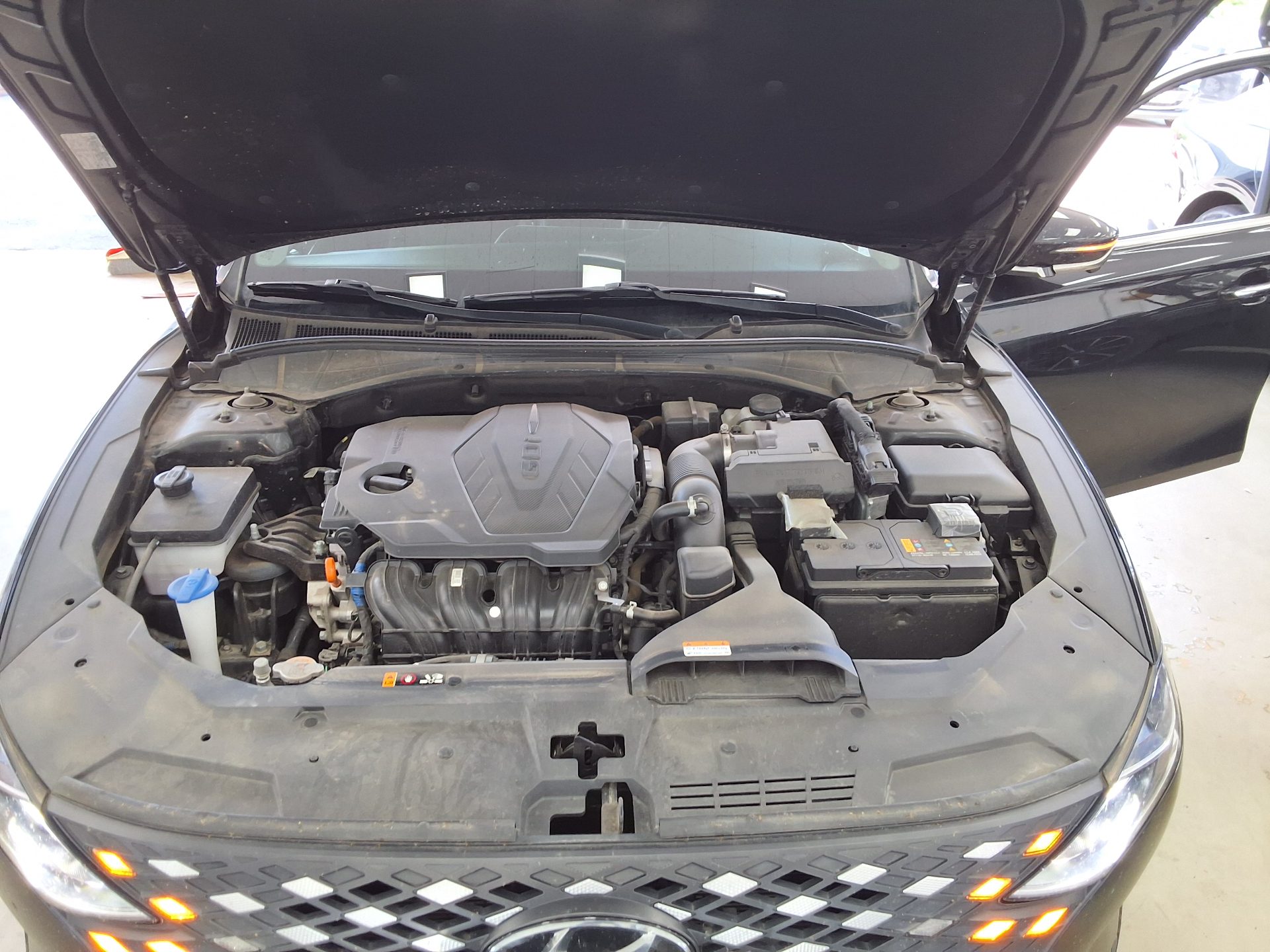 2023 - hyundai grandeur
