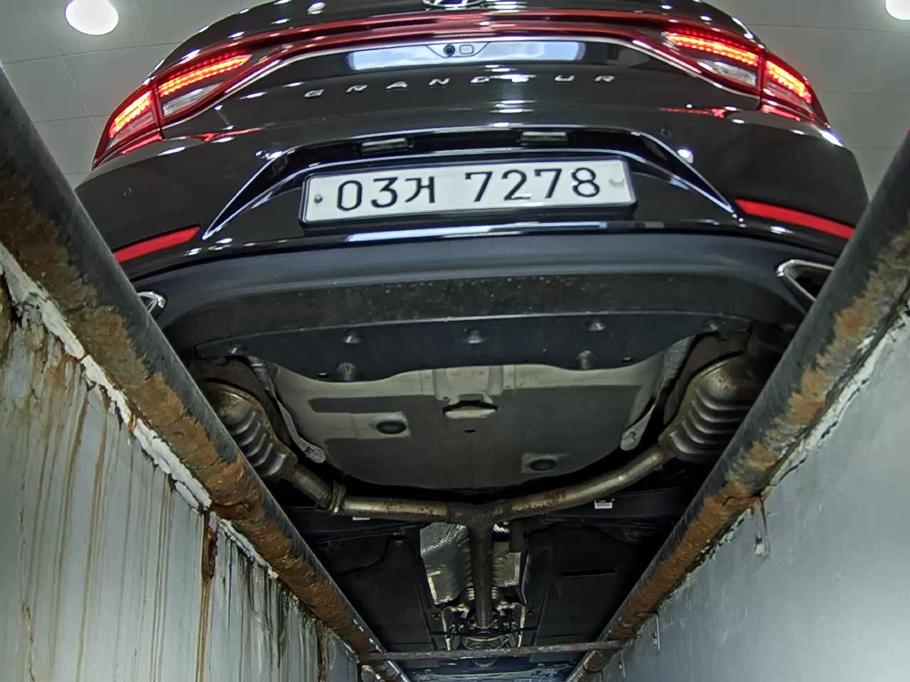 2018 - hyundai grandeur