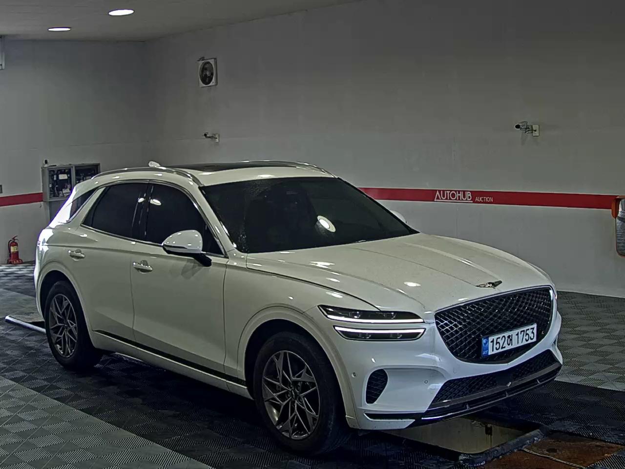 2023 - genesis gv70