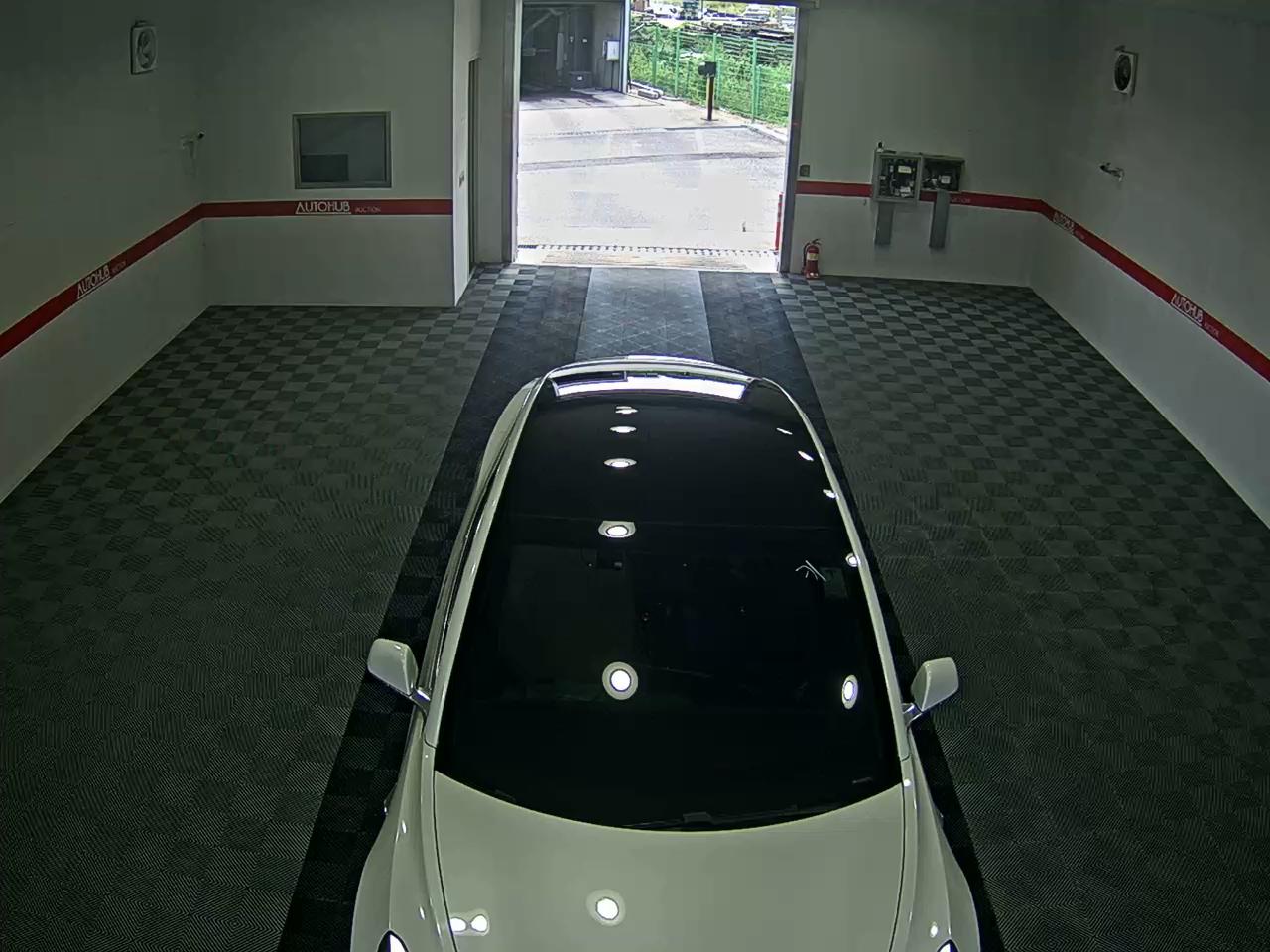 2020 - tesla model 3