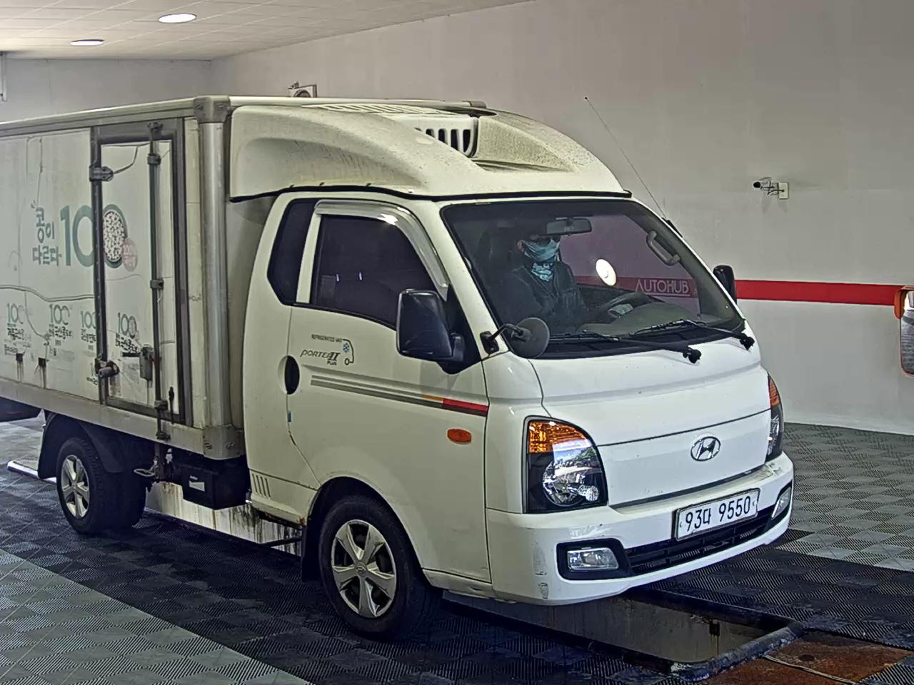 2016 - hyundai truck