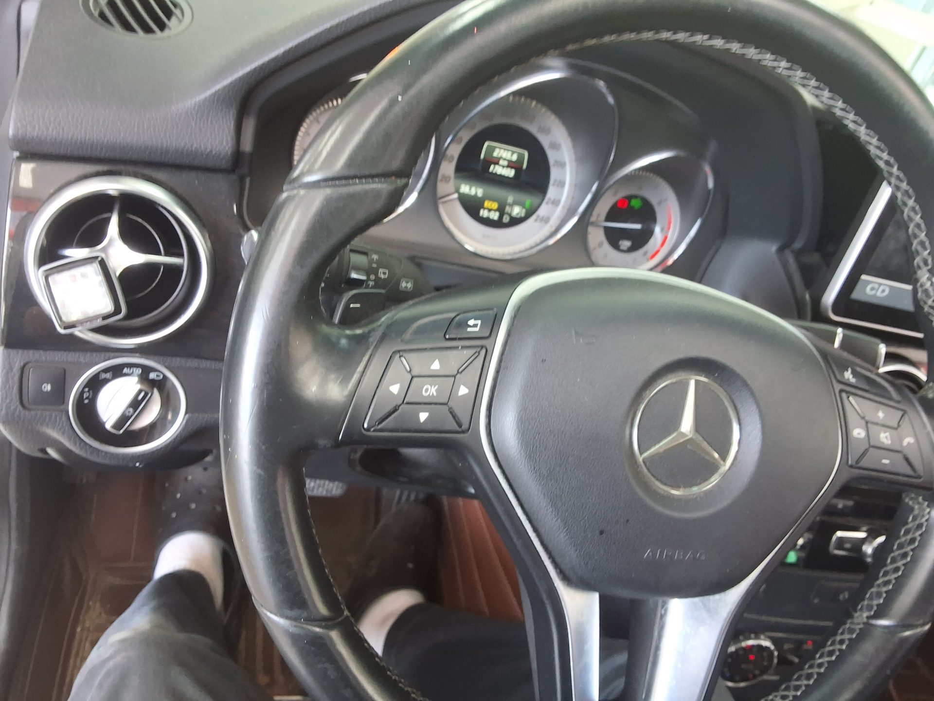 2015 - mercedes-benz glk220