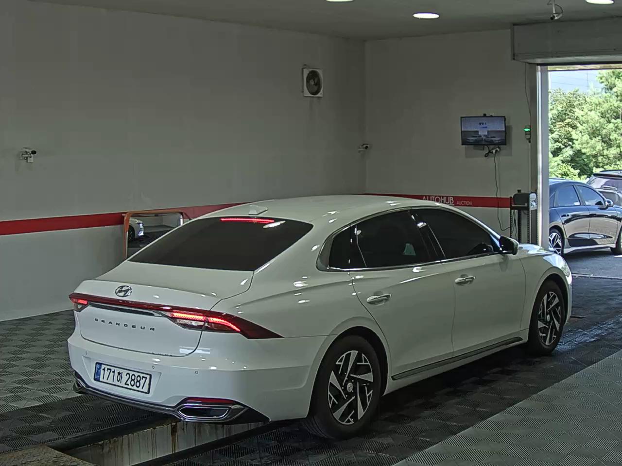 هيونداي جرانديور 2023 IG LE BLANC