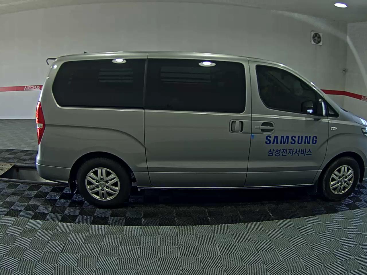 2021 - hyundai grand starex