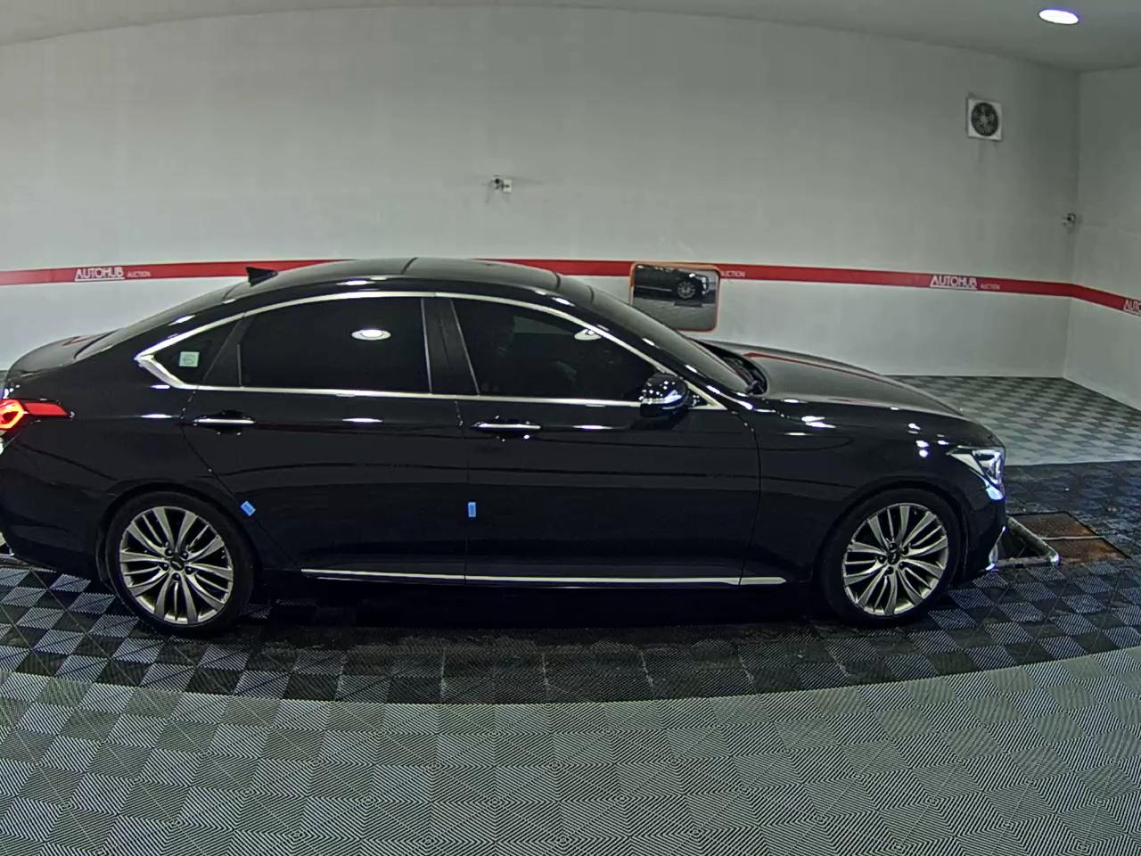 2018 - genesis g80