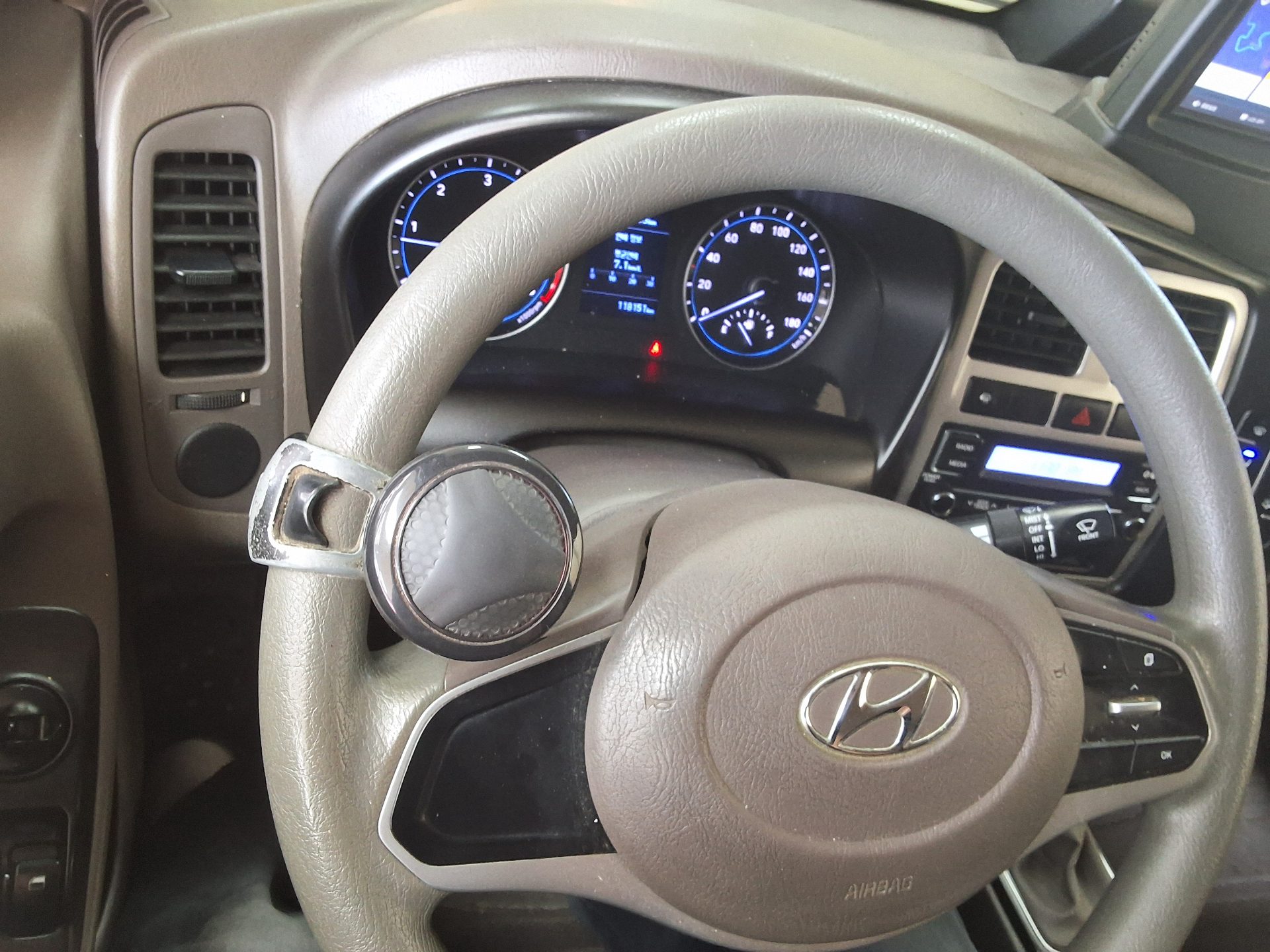 2022 - hyundai truck