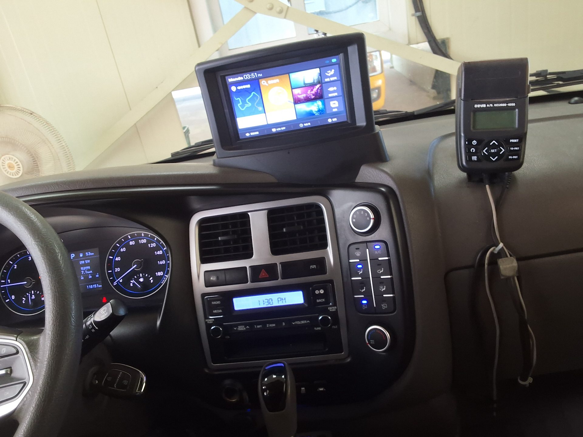 2022 - hyundai truck