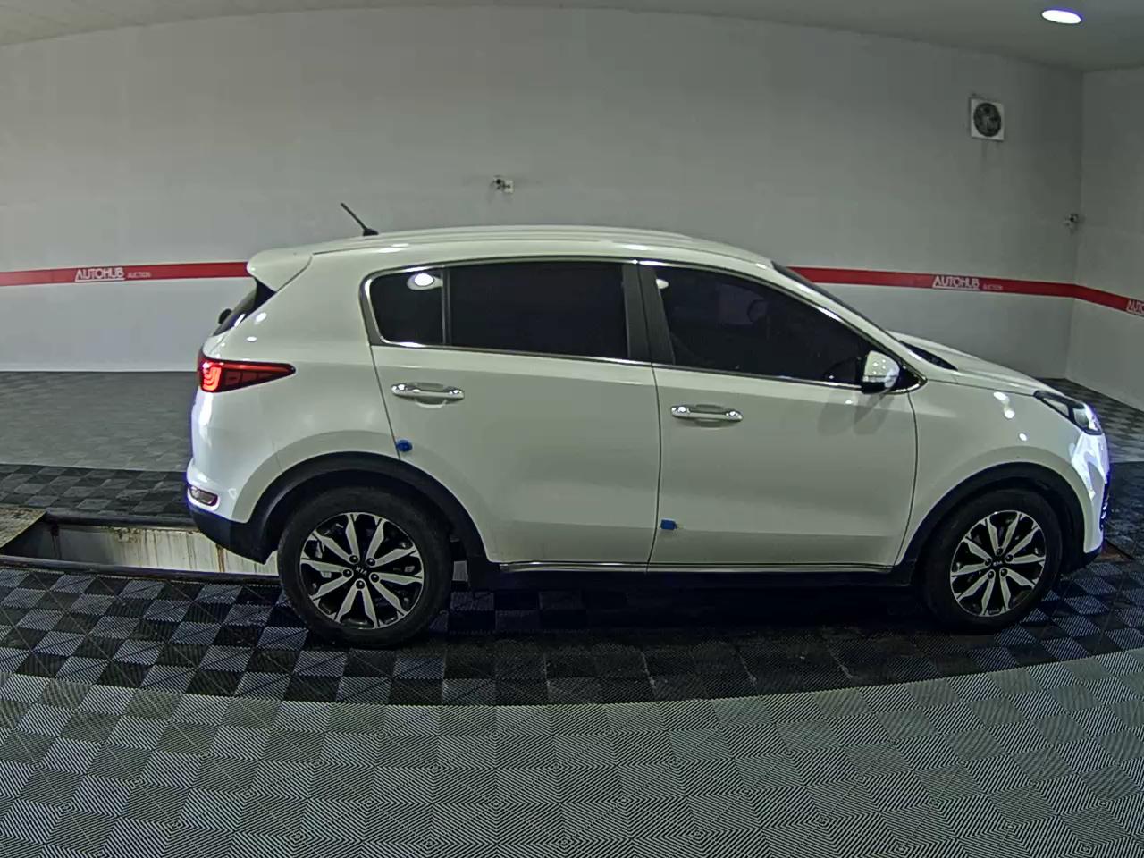 2016 - kia sportage
