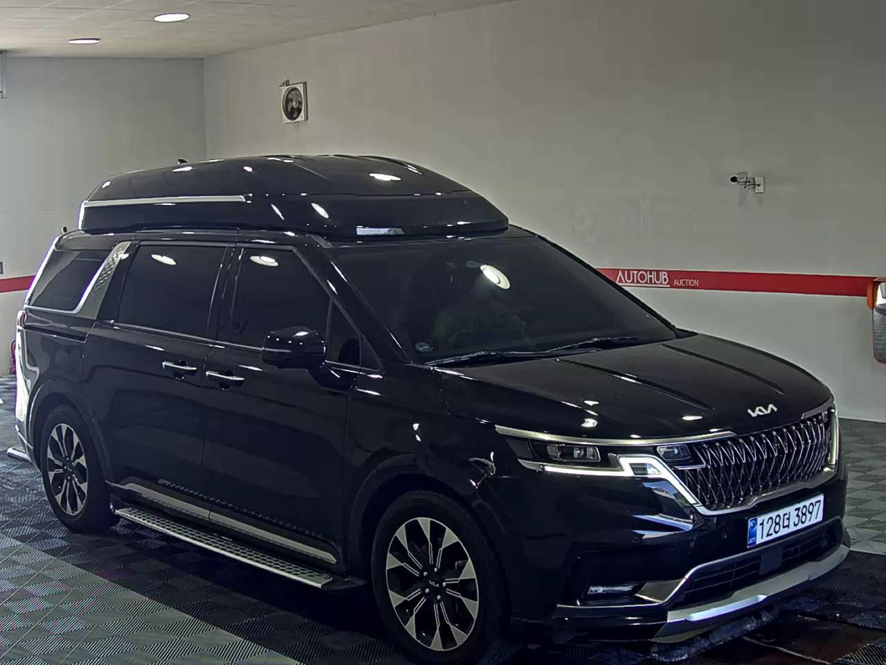 2023 - kia carnival