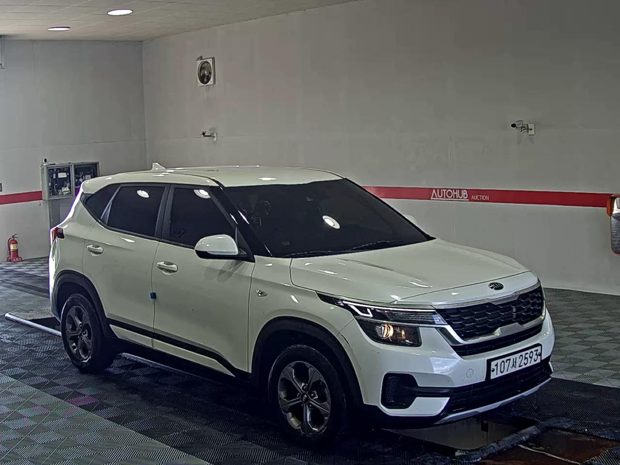 2021 - kia seltos