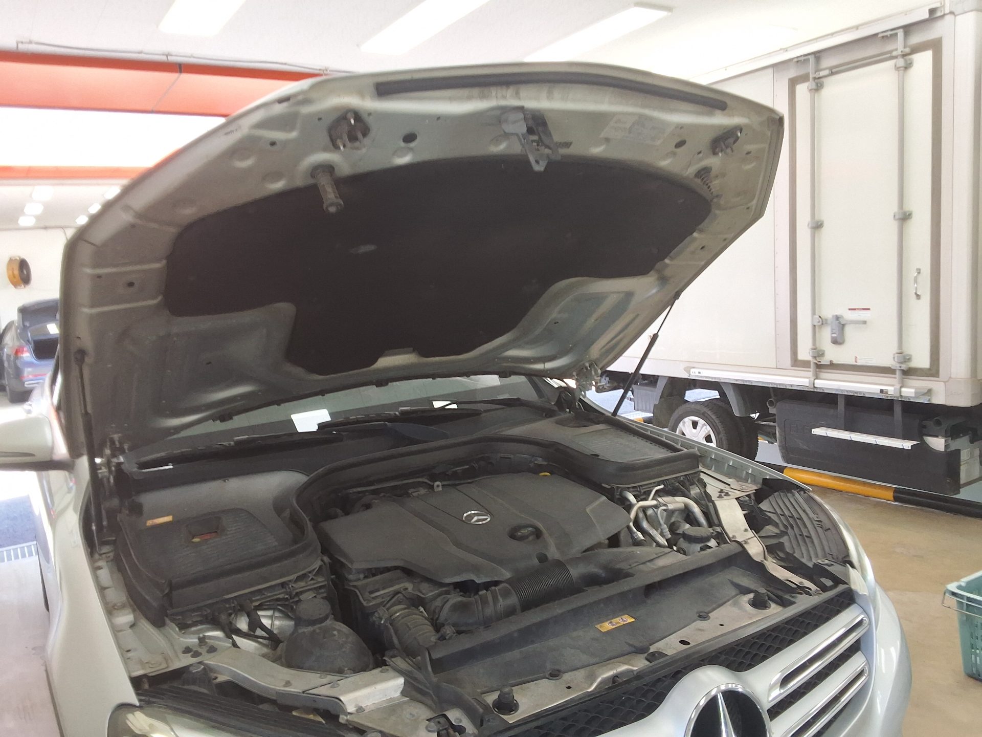 2016 - mercedes-benz glc 220d