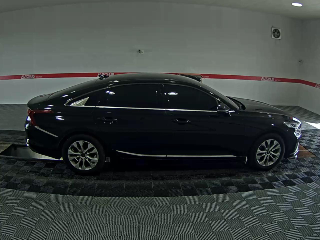 2023 - kia k8