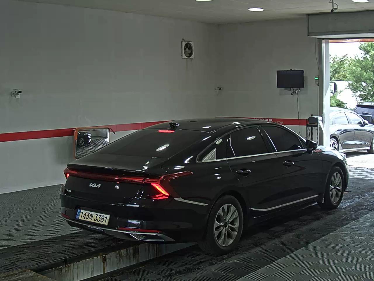 2023 - kia k8