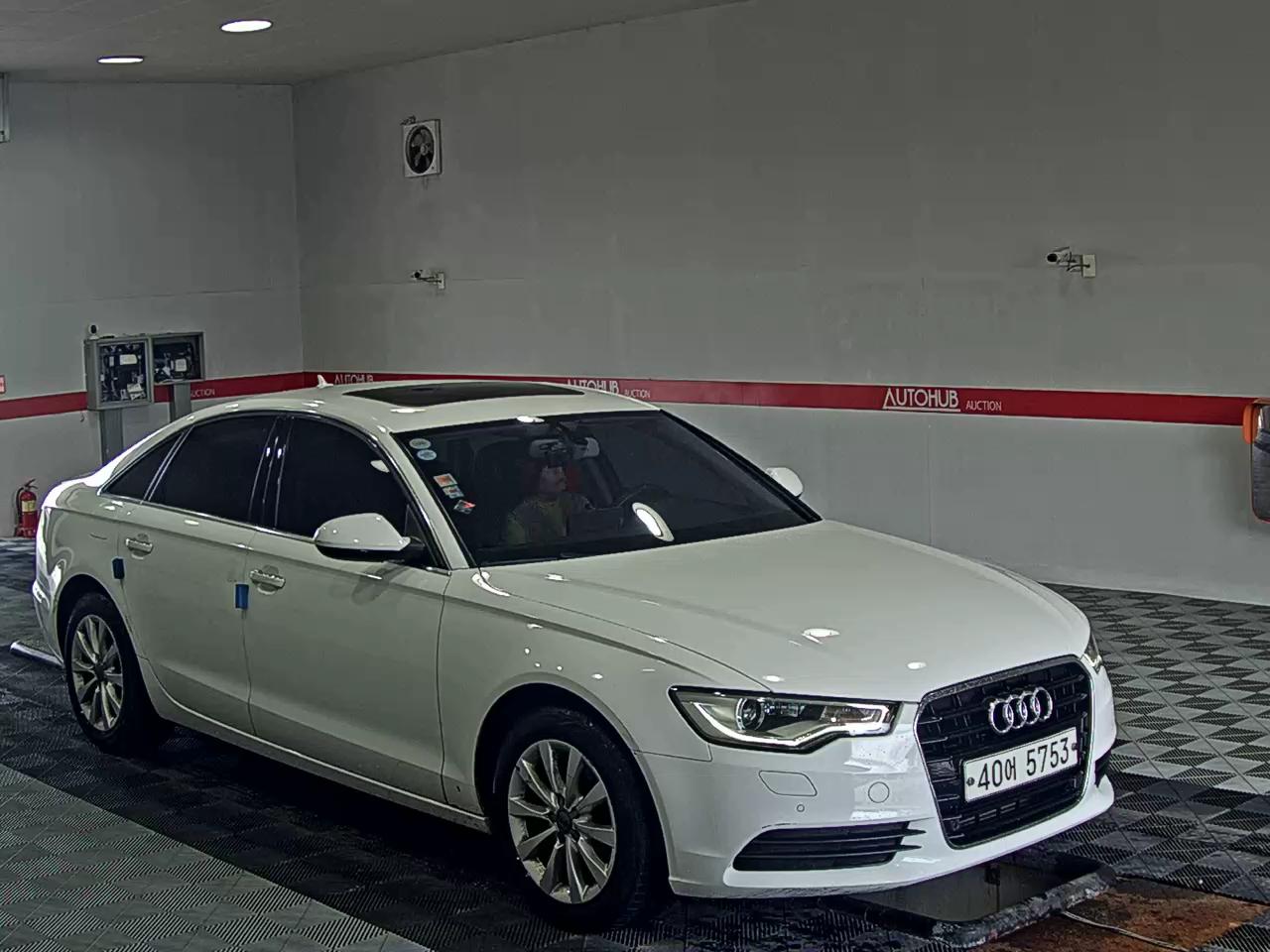 أودي إيه 6 (4Th Gen) 2.0 TDI 2014