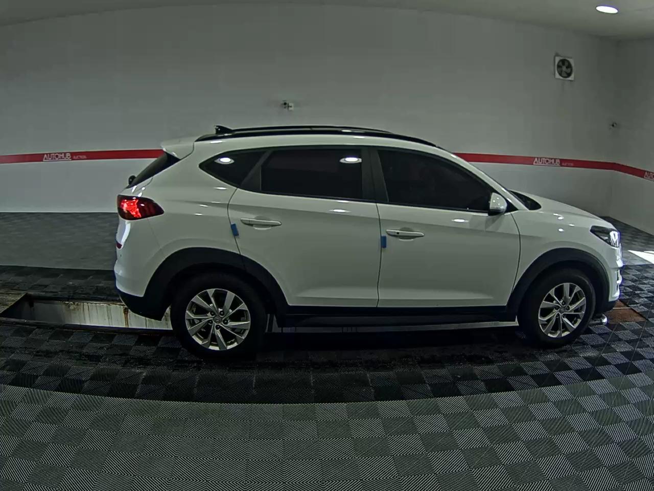 2019 - hyundai tucson