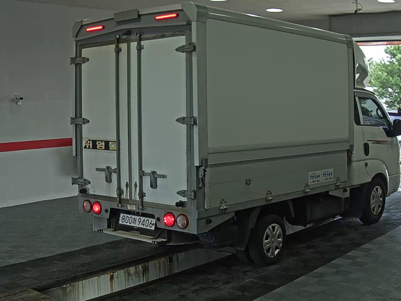 2023 - kia bongo