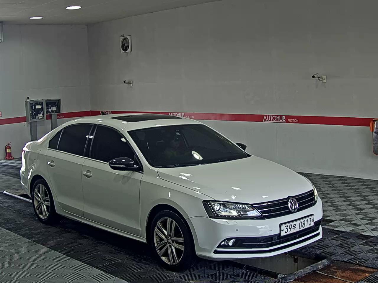 فولكس فاجن جيتا (6Th Gen) 2.0 TDI Bluemotion بريميوم 2016 بريميوم