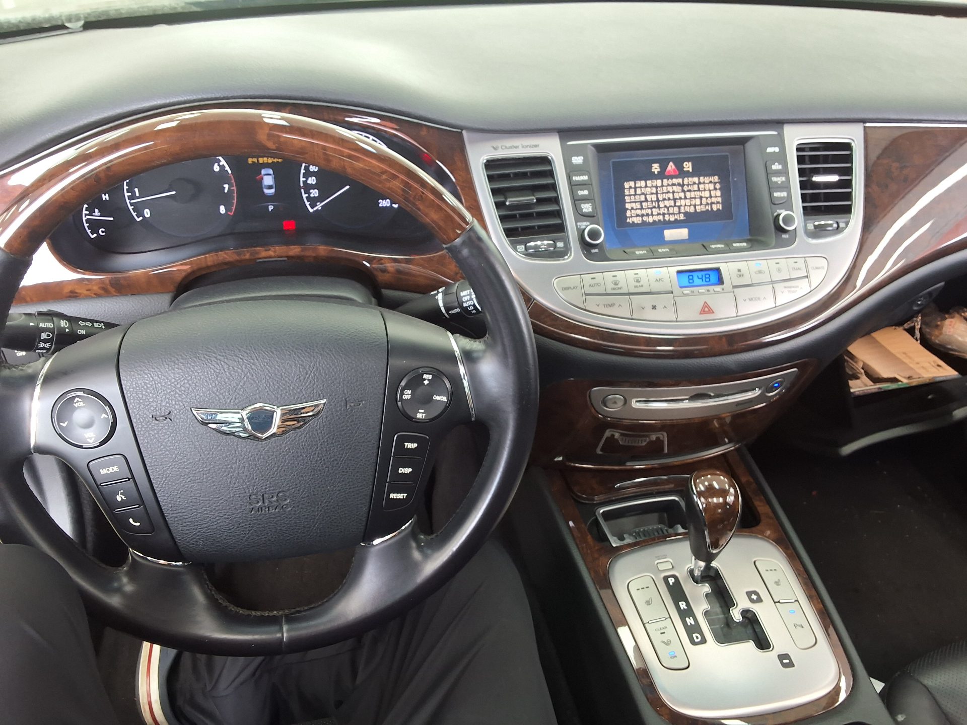 2010 - hyundai bh