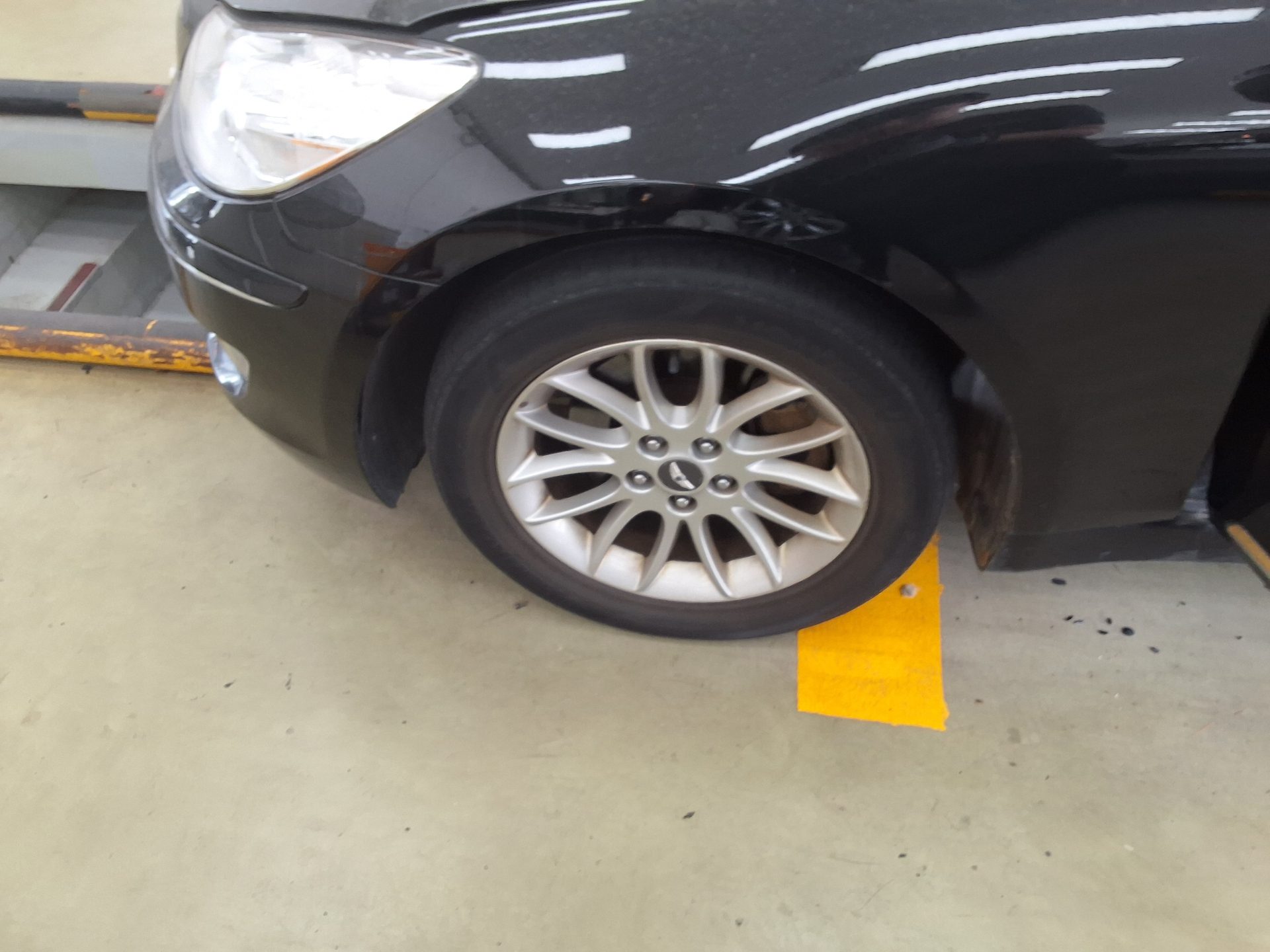 2010 - hyundai bh