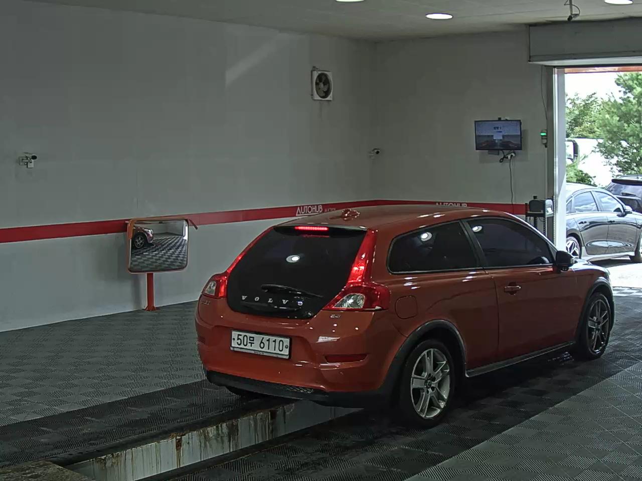 فولفو C30 (1St Gen) 2.4I 2010