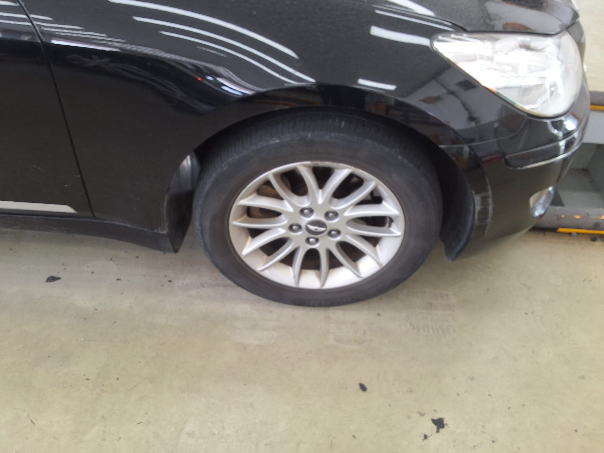2010 - hyundai bh